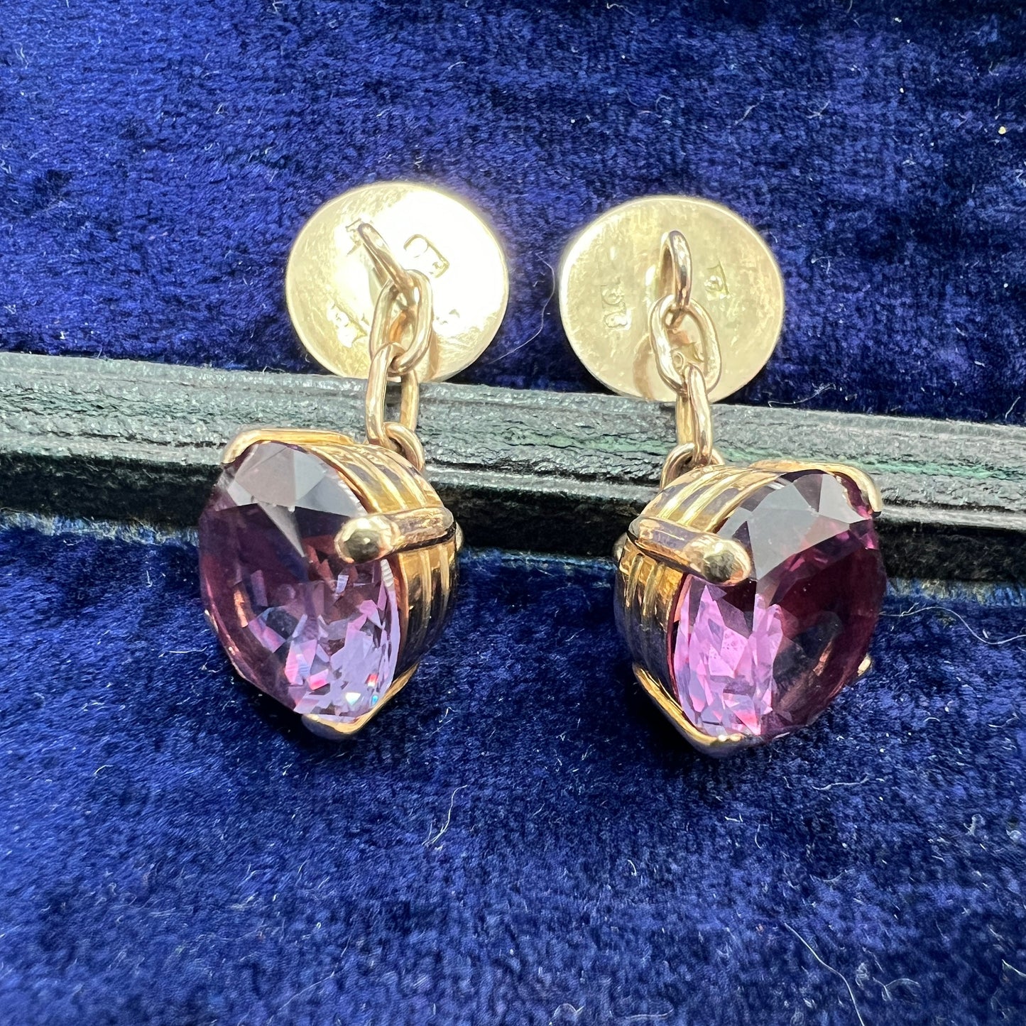Antique 9CT Gold Corundum Cufflinks