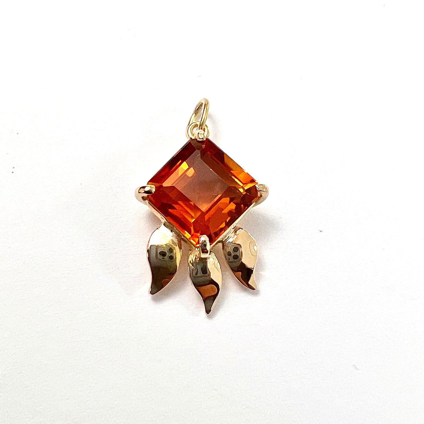 Vintage 15CT Gold Flaming Citrine Pendant