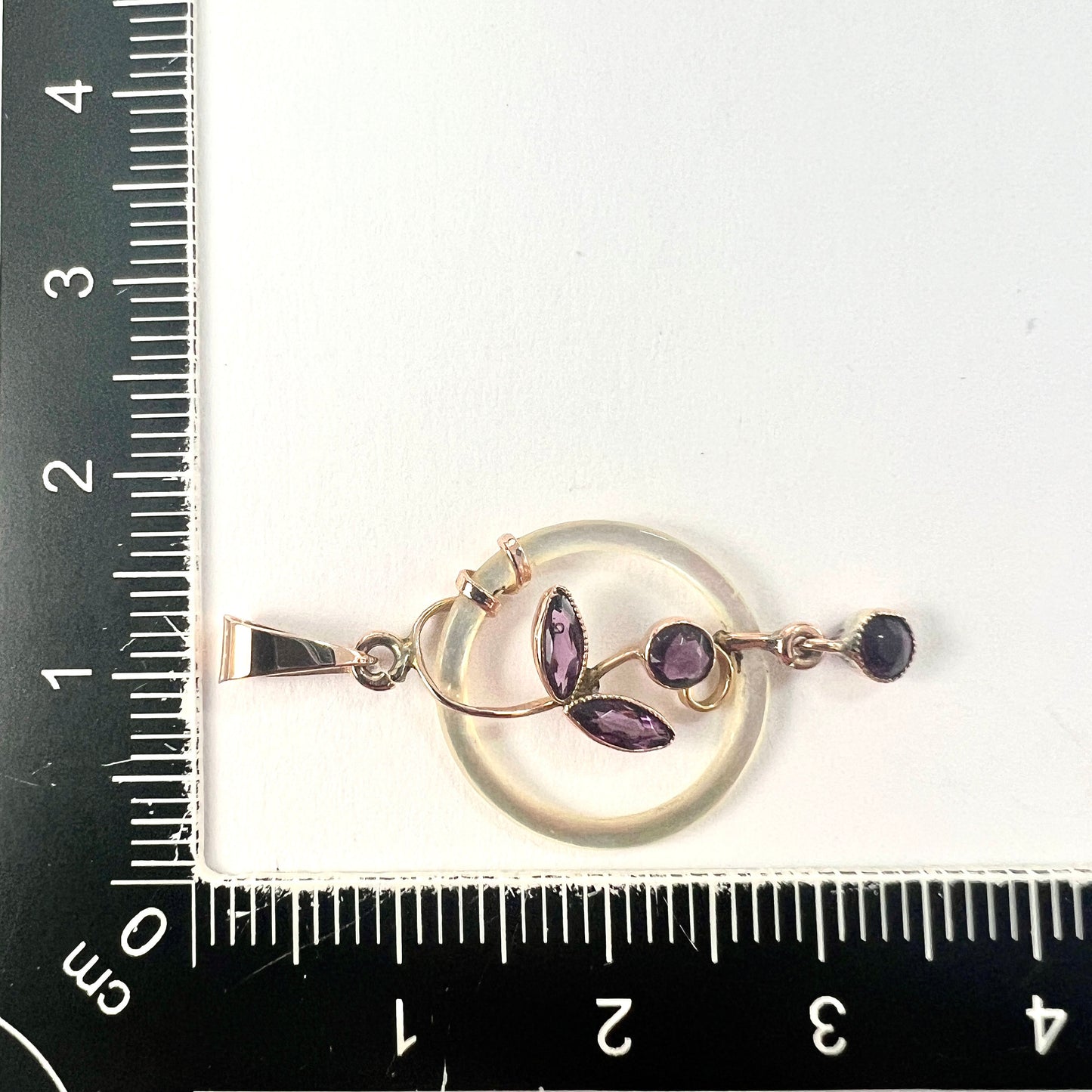 Rare Edwardian 9CT Gold Mother of Pearl Hoop Pendant