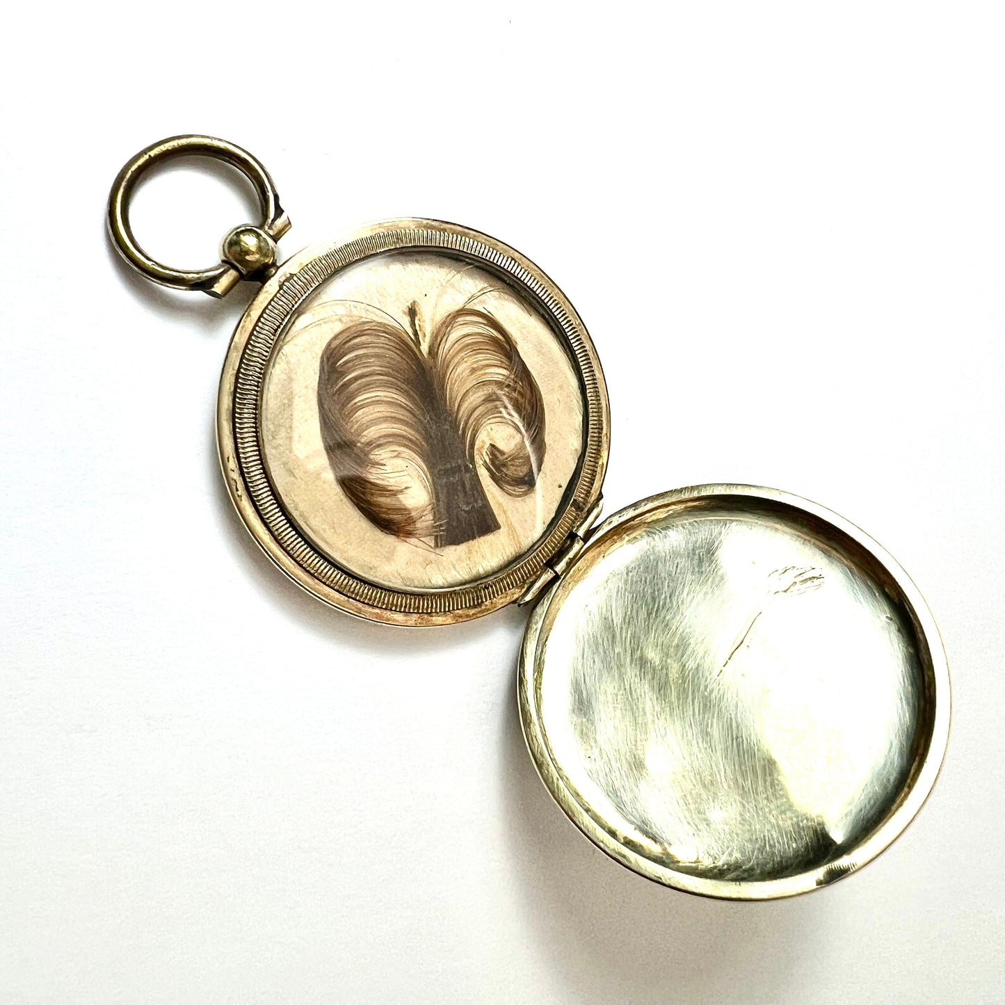 Large Victorian Pinchbeck Engraved Memorial Locket