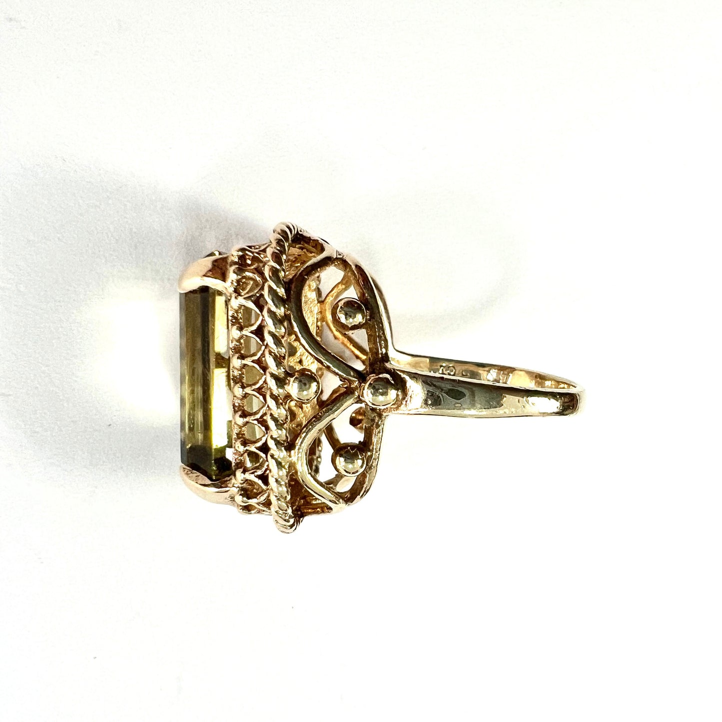 Large Vintage 9CT Gold Citrine Cocktail Ring