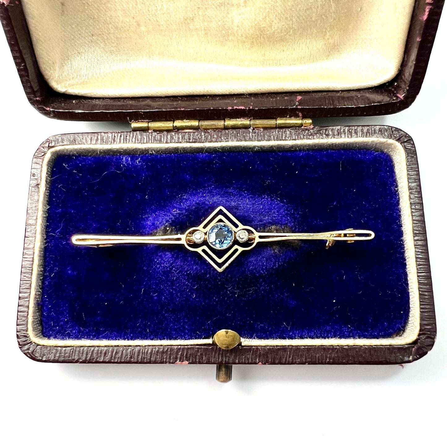 Edwardian Art Deco 15CT Gold Sapphire and Diamond Bar Brooch