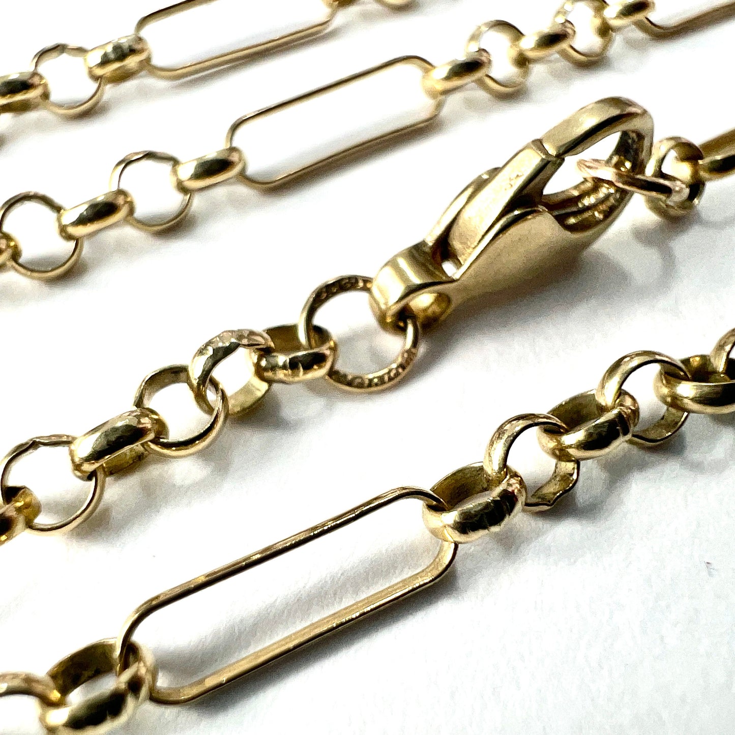 Long Vintage 9CT Gold Paperclip/Belcher Link Chain Necklace