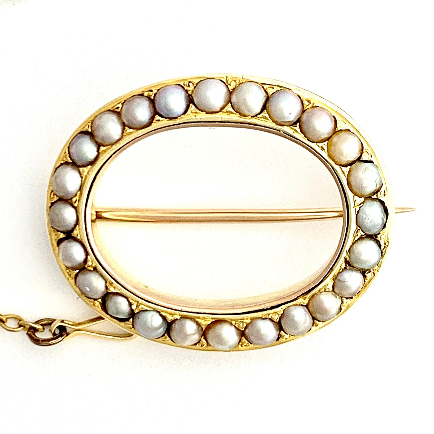 Victorian 9CT Gold Pearl Brooch with Safety Chain