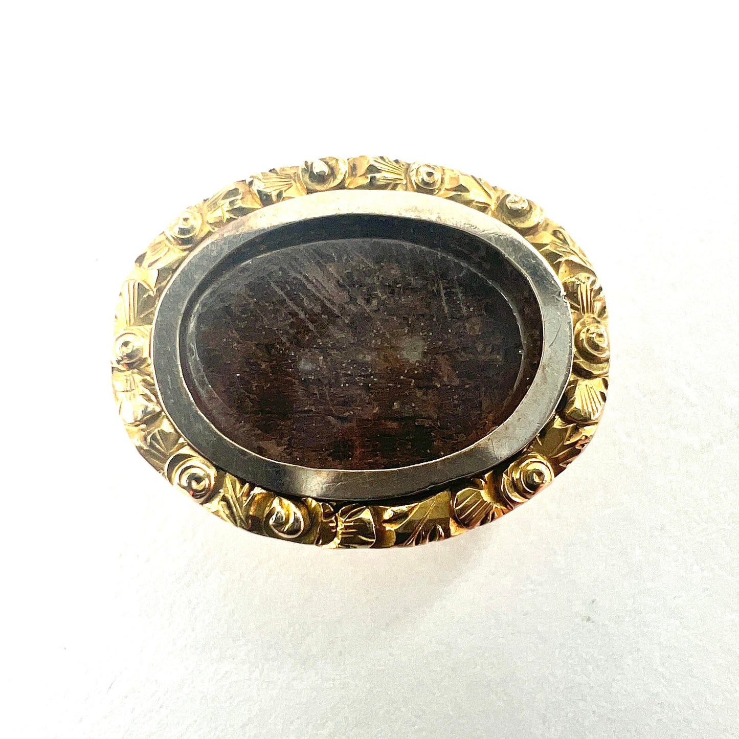 Small Georgian Gold Hair Mourning Brooch