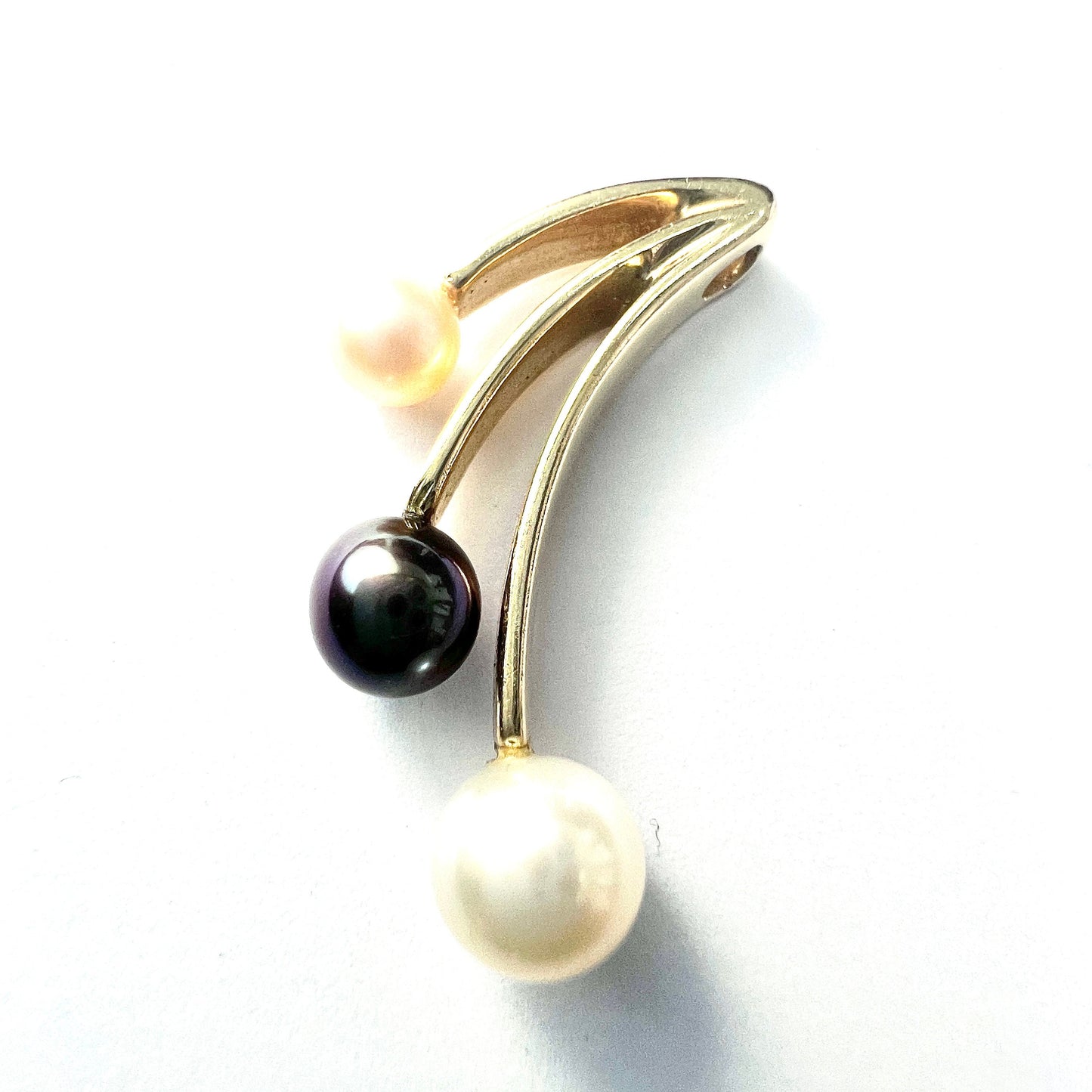 Vintage Italian 18CT Gold Cultured Pearl Trio Pendant