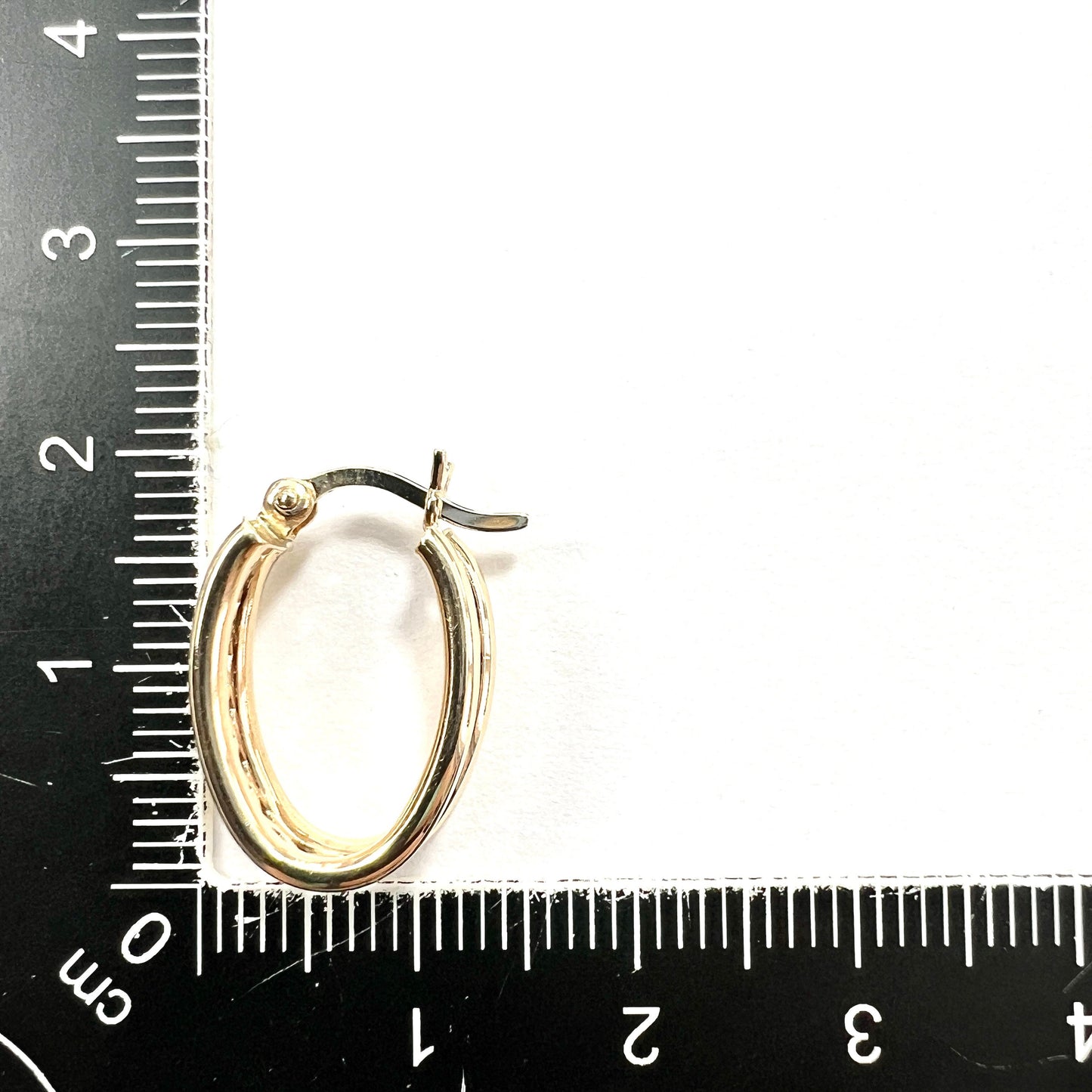 Vintage 9CT Gold Lattice Latch Hoop Earrings