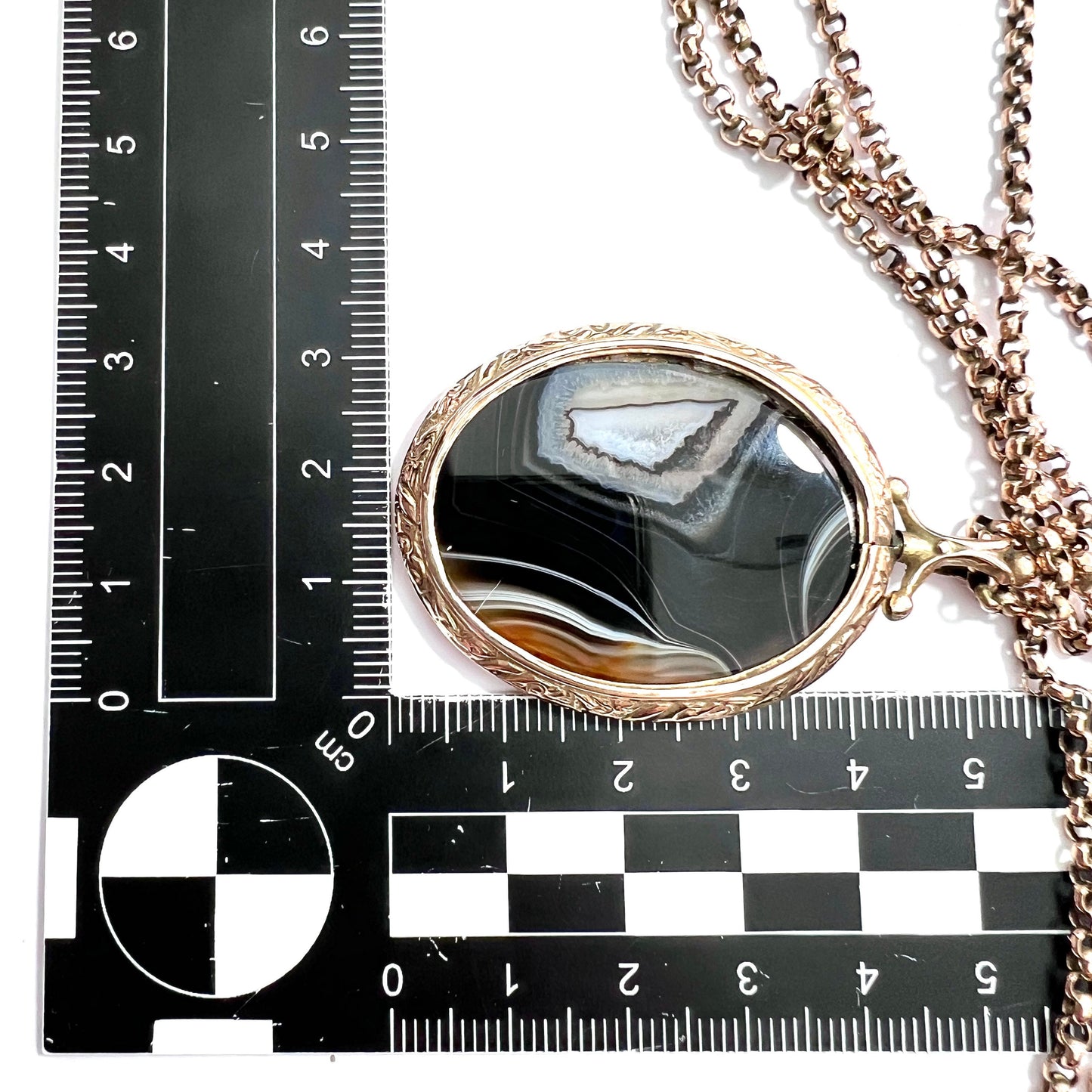 Large Victorian 9CT Gold Agate Locket Necklace