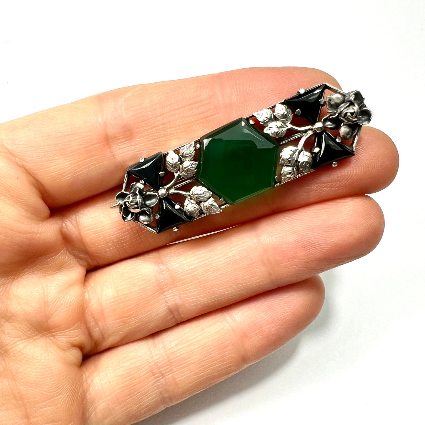 Edwardian Arts and Crafts Silver Chrysoprase Leaf and Flower Brooch