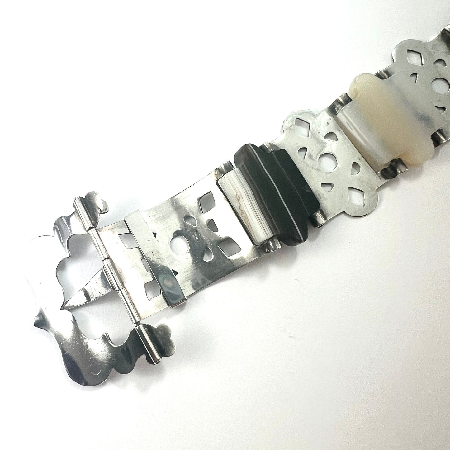 Victorian Scottish Agate Sterling Silver Buckle Bracelet