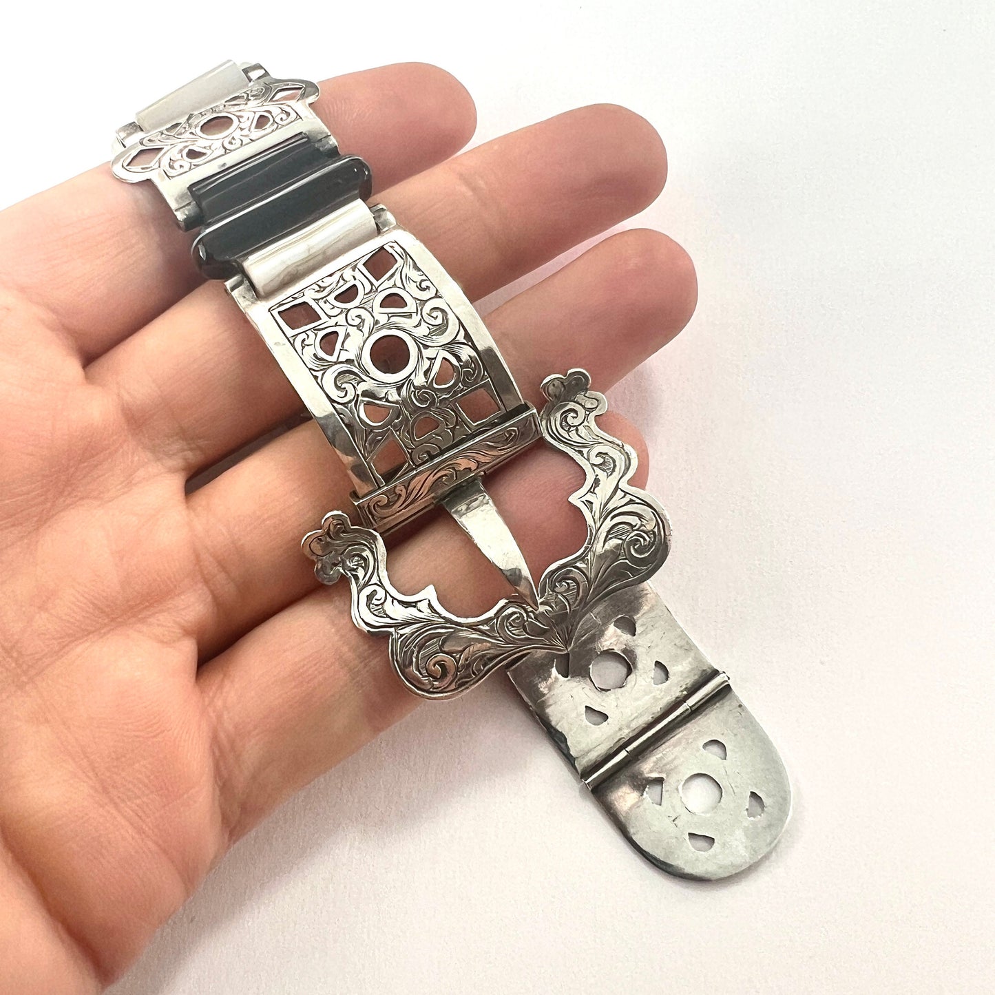 Victorian Scottish Agate Sterling Silver Buckle Bracelet