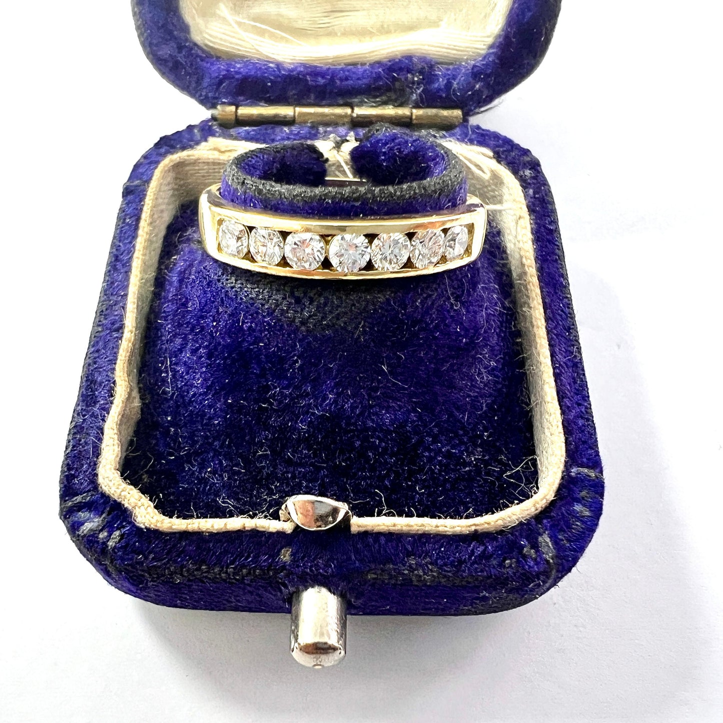 Vintage 18CT Gold Diamond Half Eternity Engagement Ring