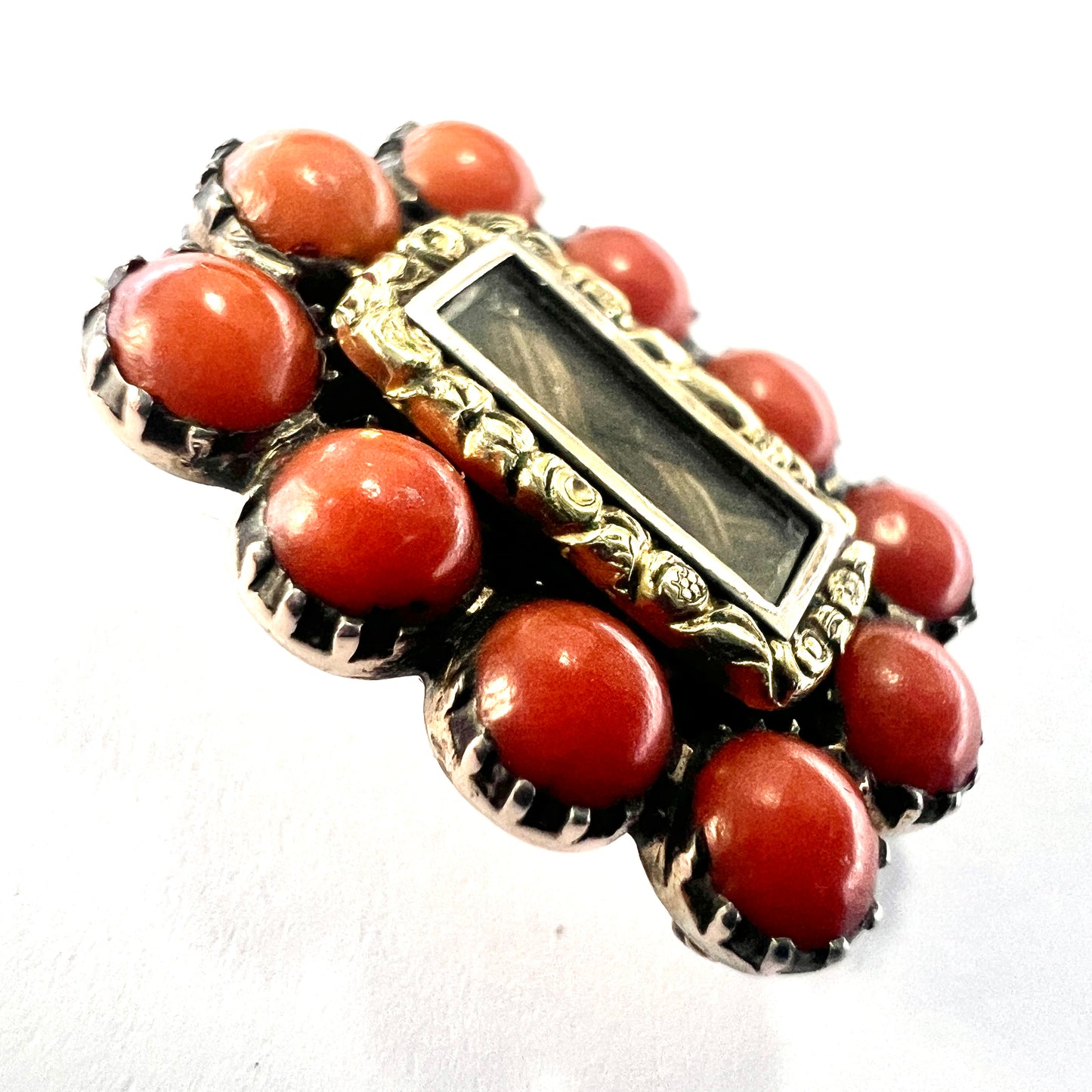Georgian Coral Gold Cased Mourning Brooch
