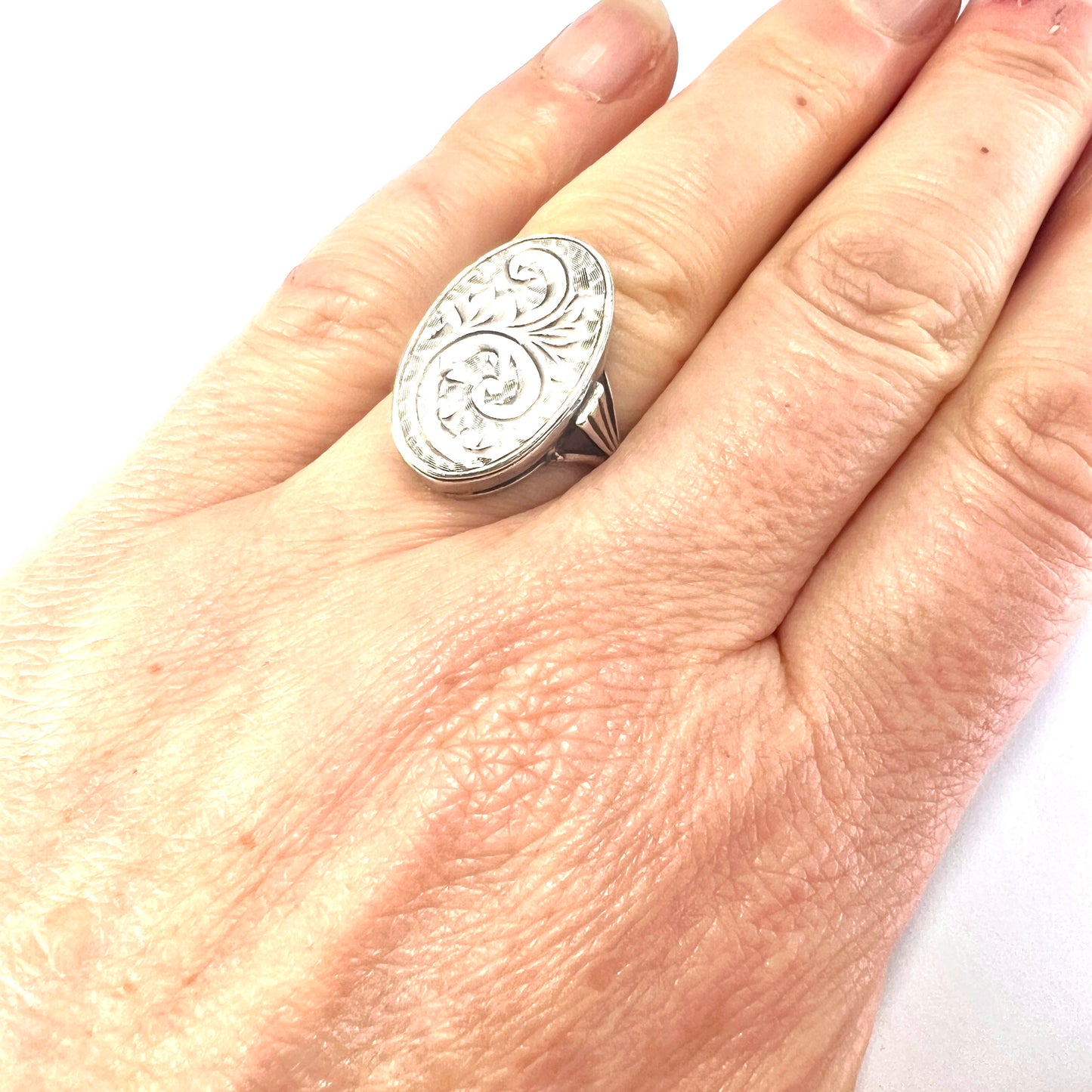Vintage Sterling Silver Secret Locket Ring