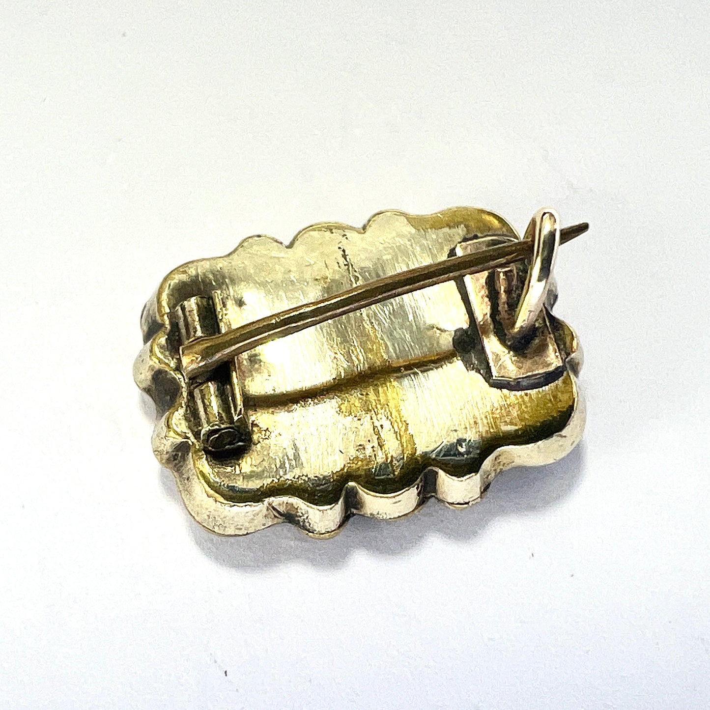 Tiny Georgian Gold Cased Hair Mourning Brooch