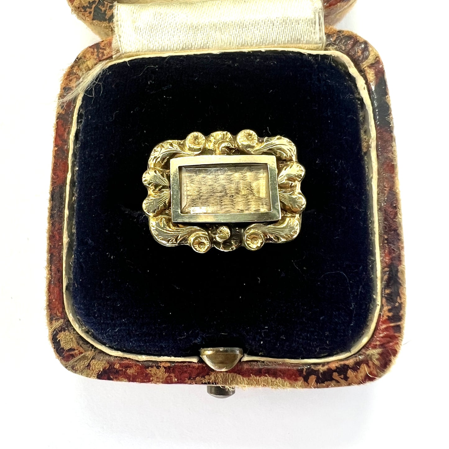 Tiny Georgian Gold Cased Hair Mourning Brooch