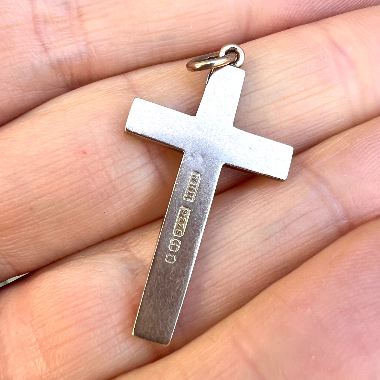 Antique Hallmarked 9CT Gold Engraved Cross Pendant