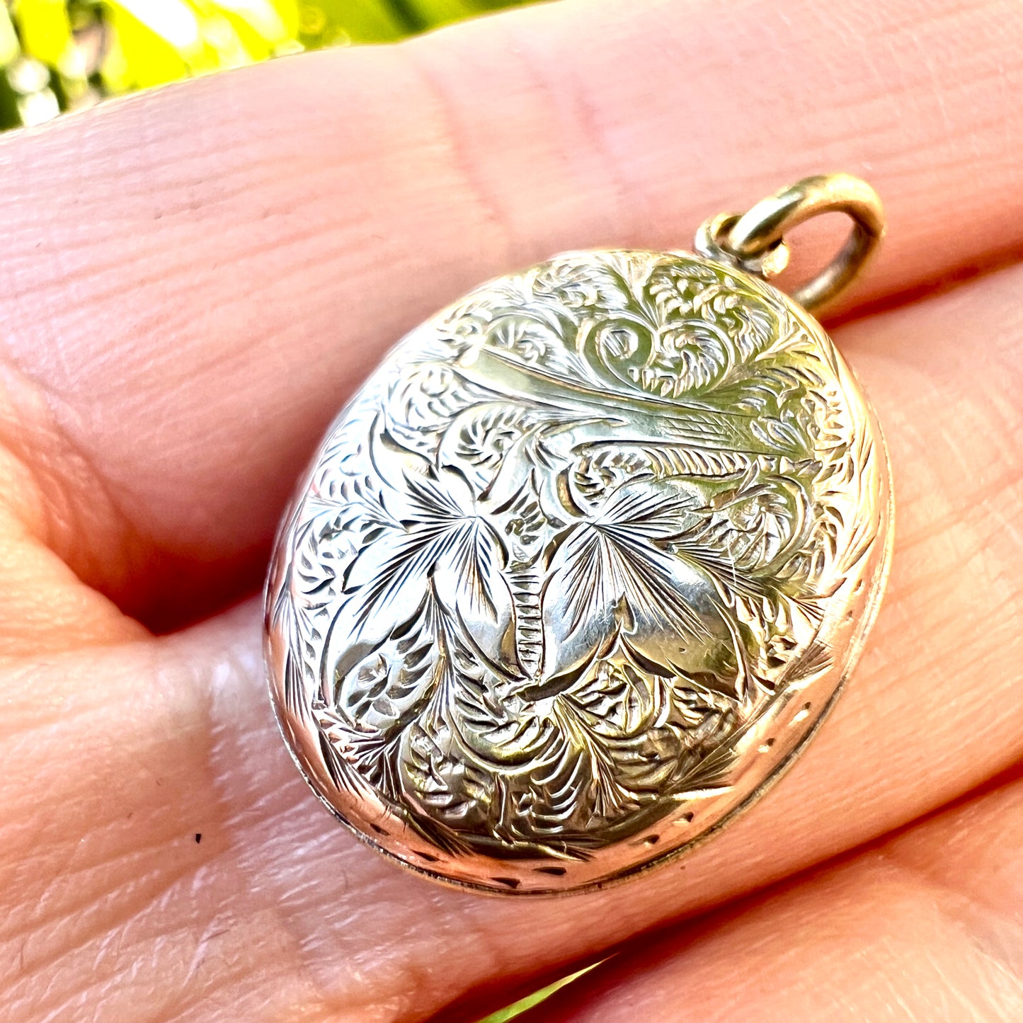 Victorian Locket Pendant with Dried Flower