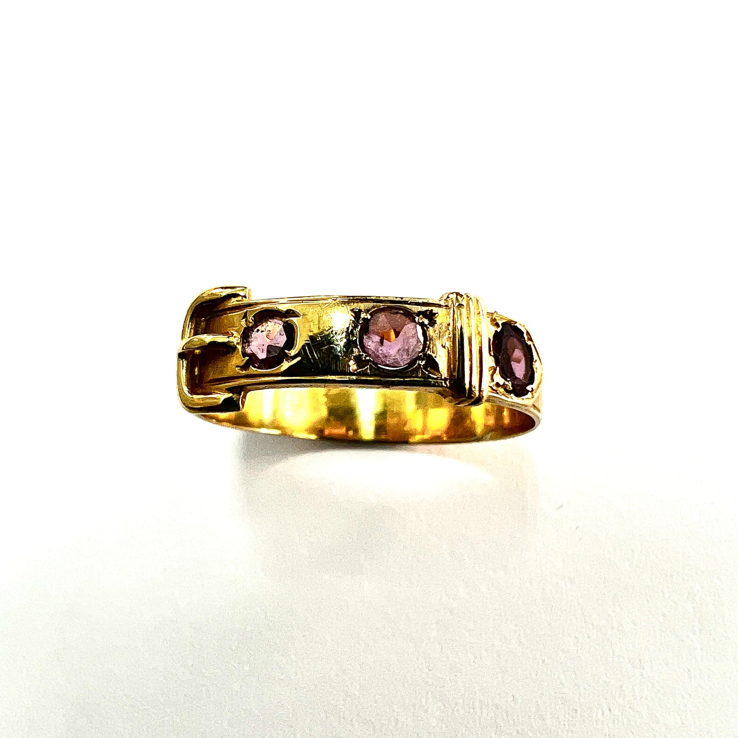 Victorian 15CT Gold Belt Buckle Ring