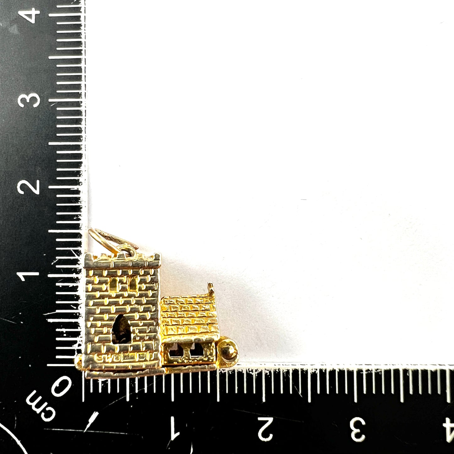 Vintage 9CT Gold Opening Church Wedding Charm