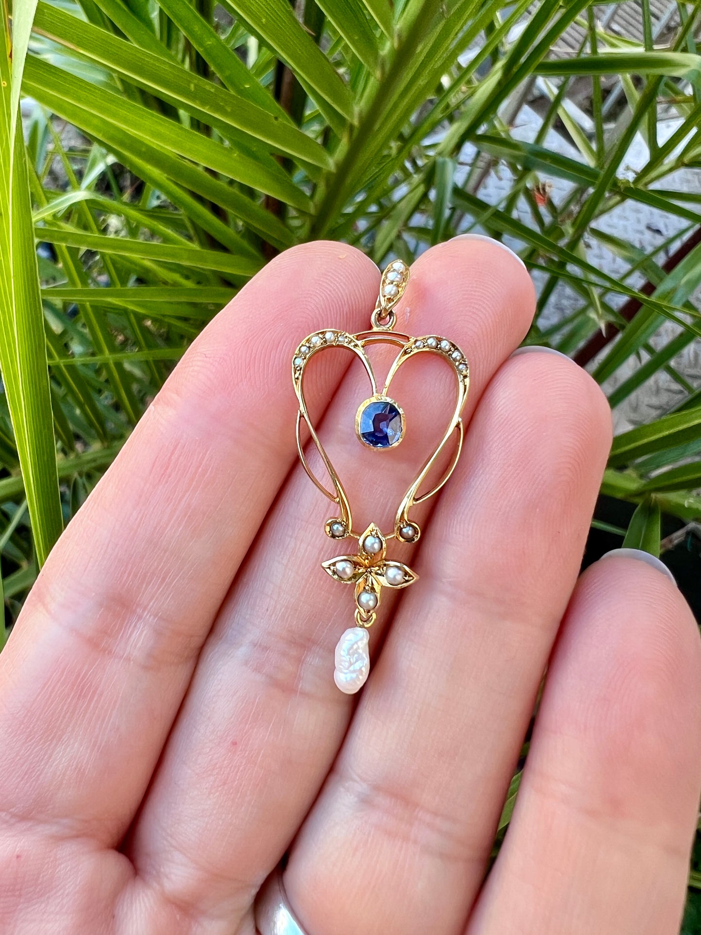 Art Nouveau 15CT Gold Sapphire Pearl Lavalier Pendant