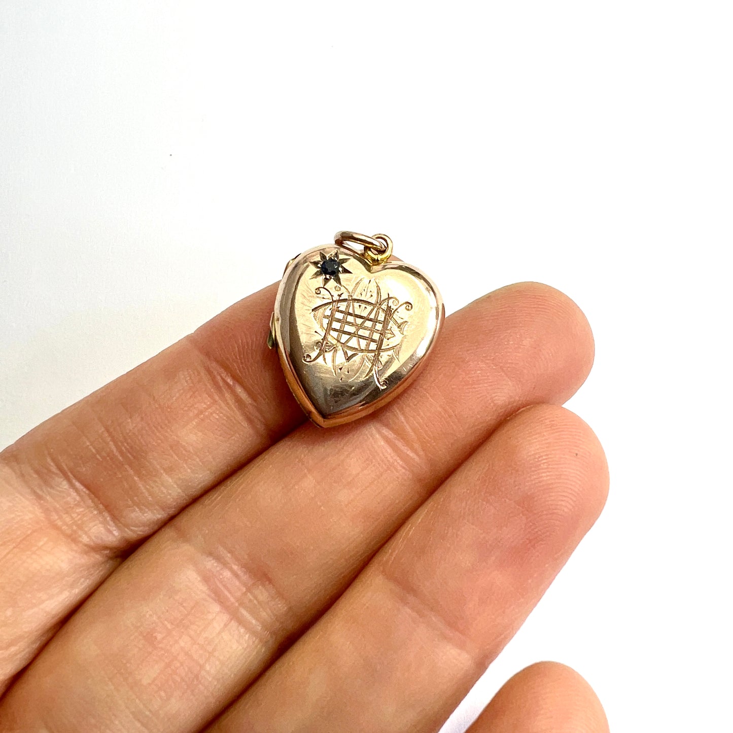 Victorian Sapphire 9CT Gold Heart Locket