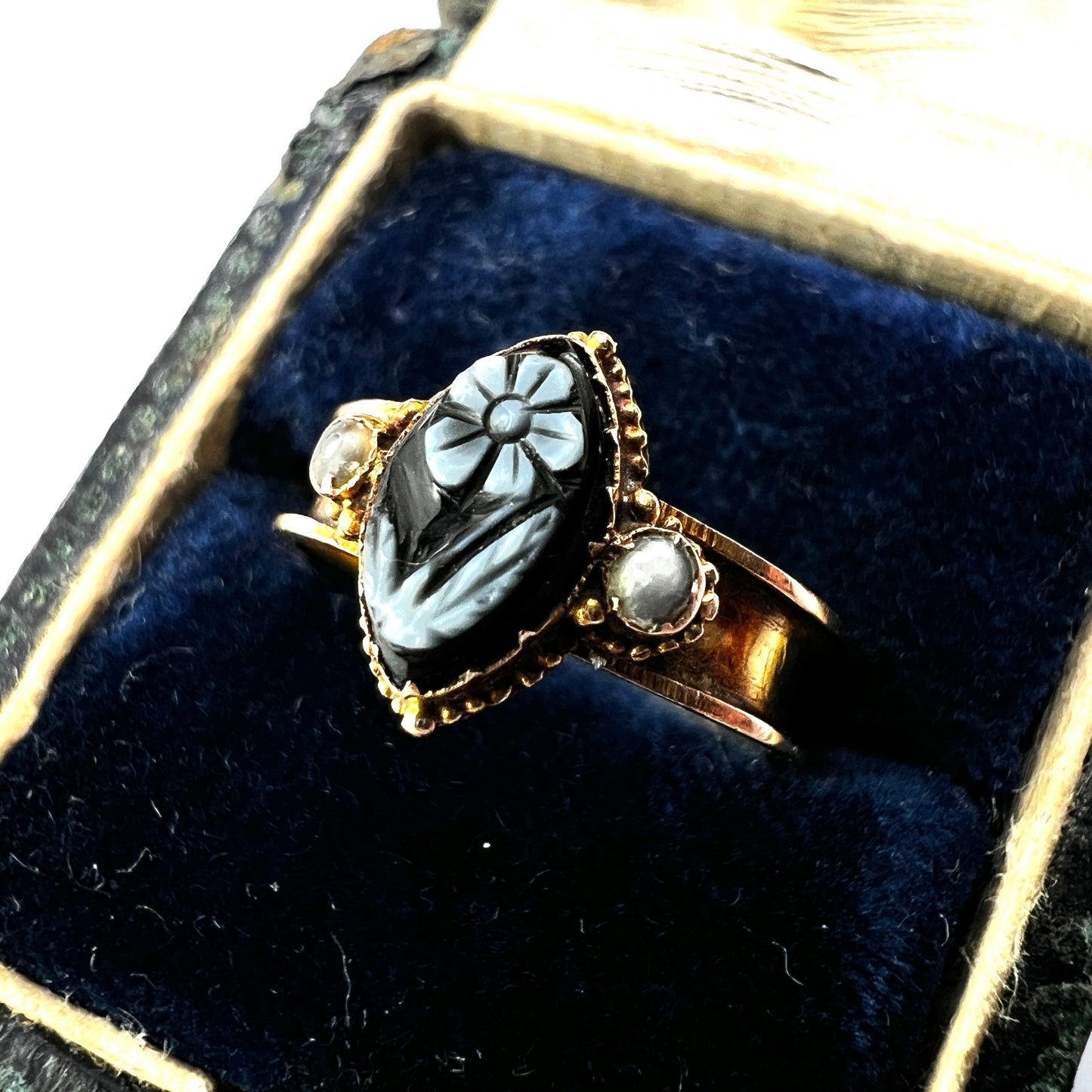 Victorian 15CT Gold Sardonyx and Pearl Forget me Not Memorial Ring