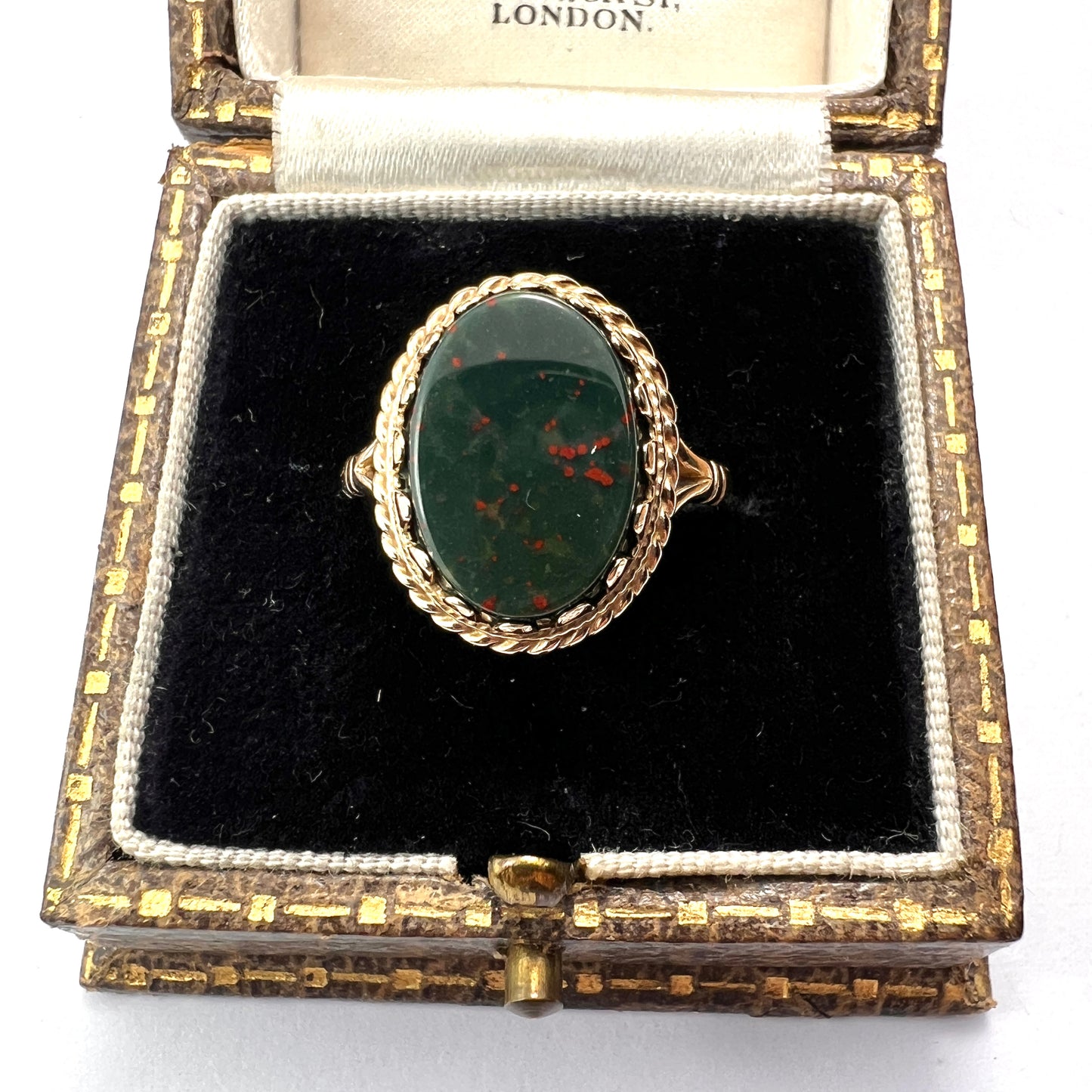 Vintage 9CT Gold Bloodstone Signet Ring