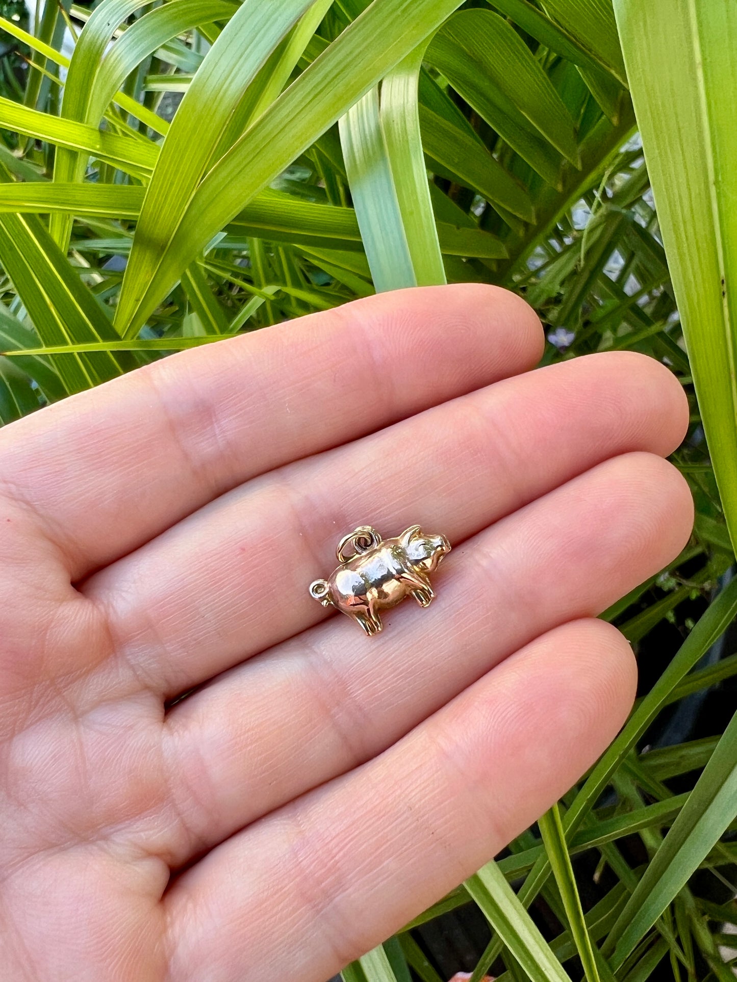 Tiny Vintage 9CT Gold Pig Charm