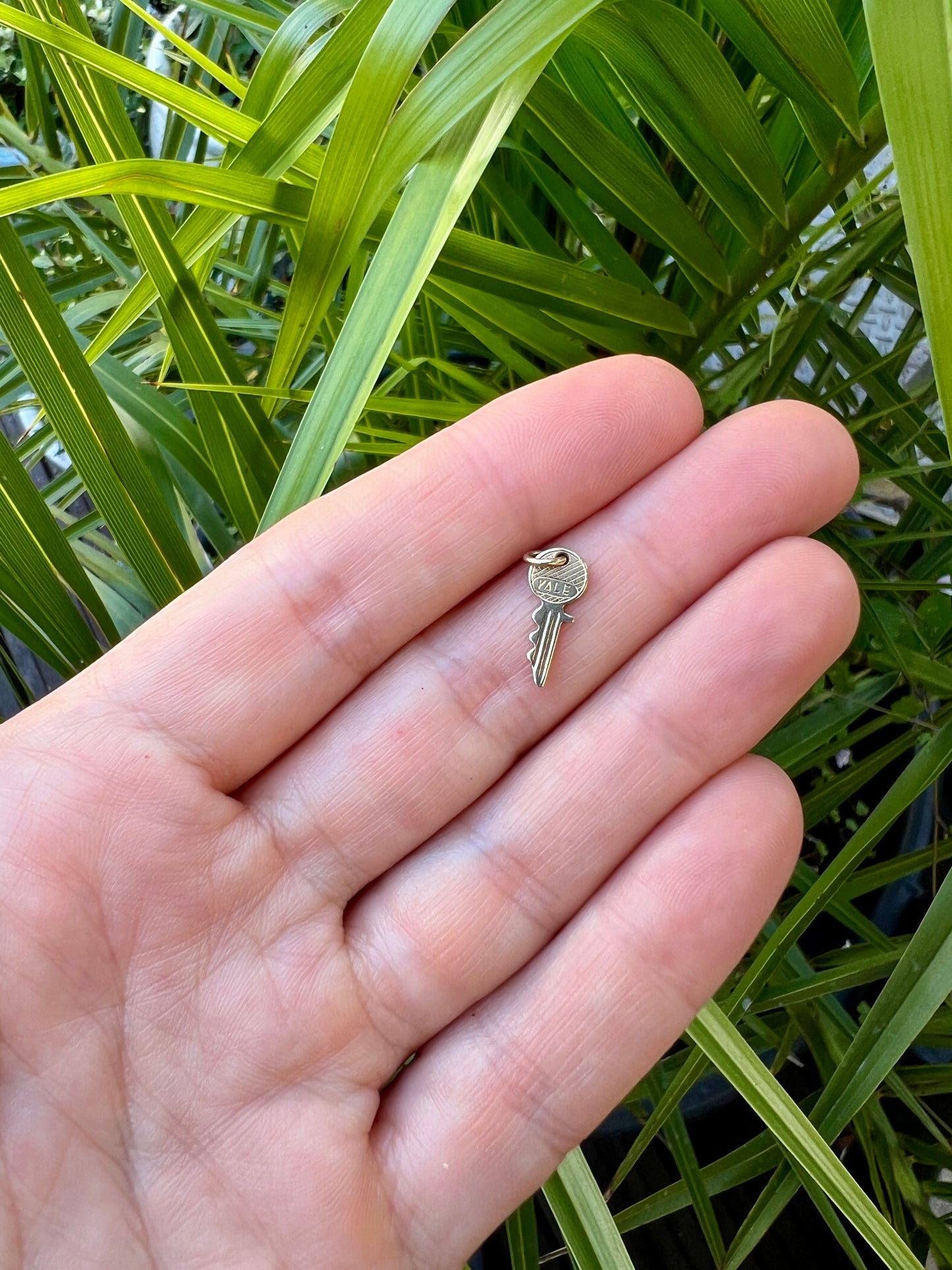 Tiny Vintage Solid 9CT Gold Yale Key Pendant