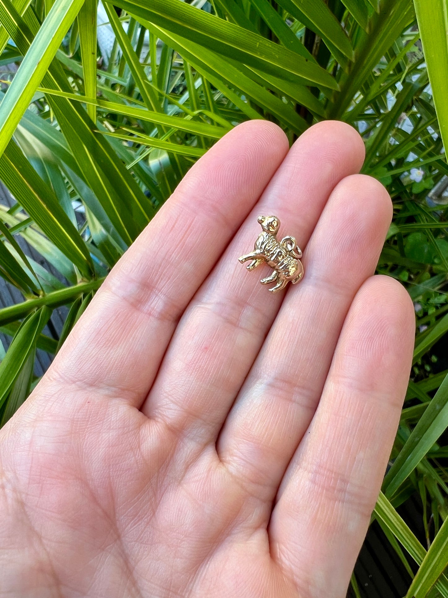 Vintage 9CT Gold Lamb Charm Pendant