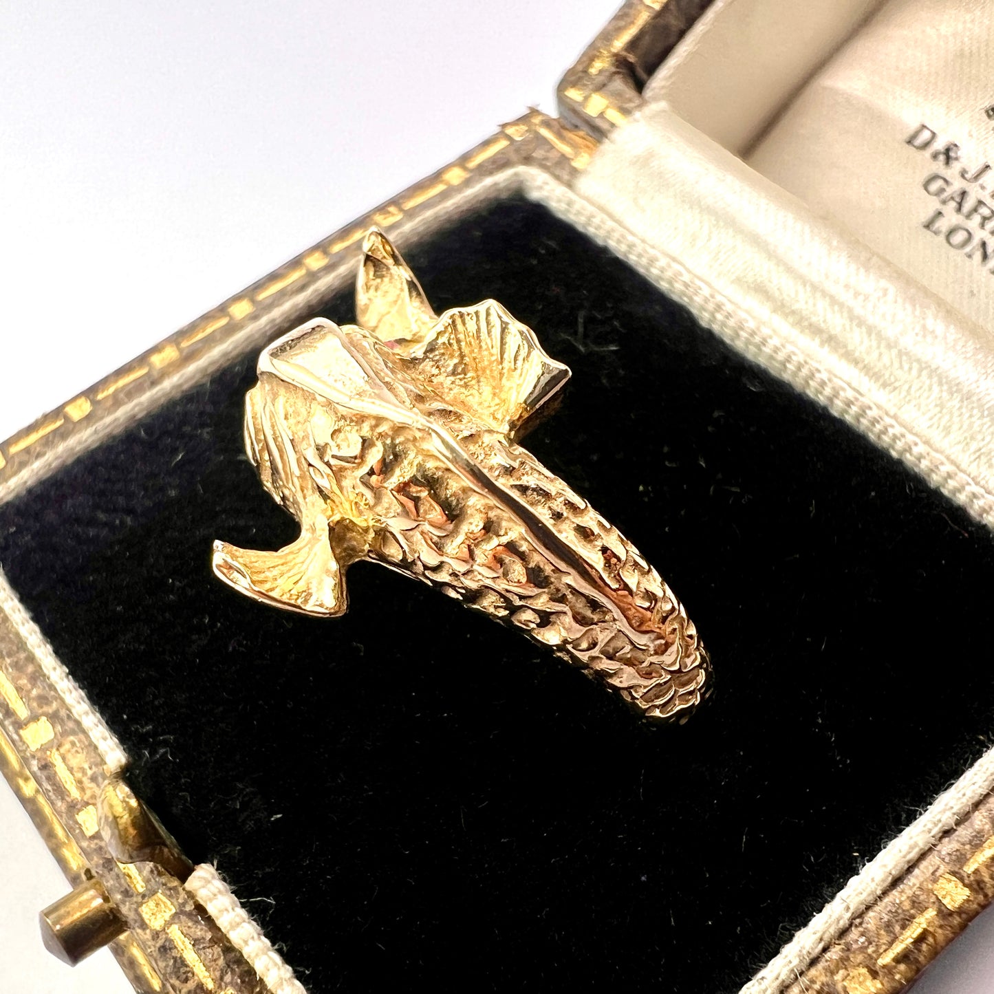 Vintage 9CT Gold Regency Dolphin Ring