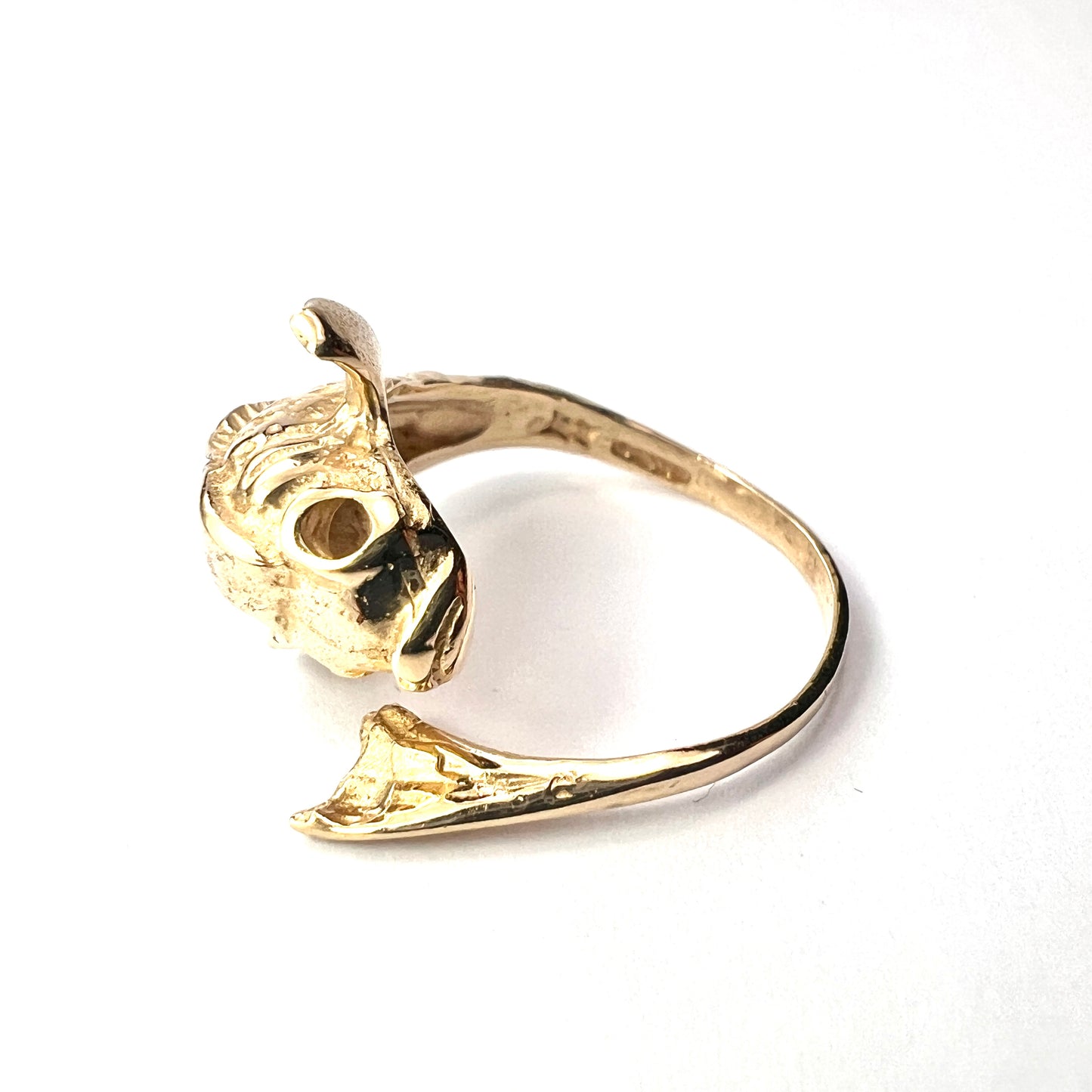 Vintage 9CT Gold Regency Dolphin Ring