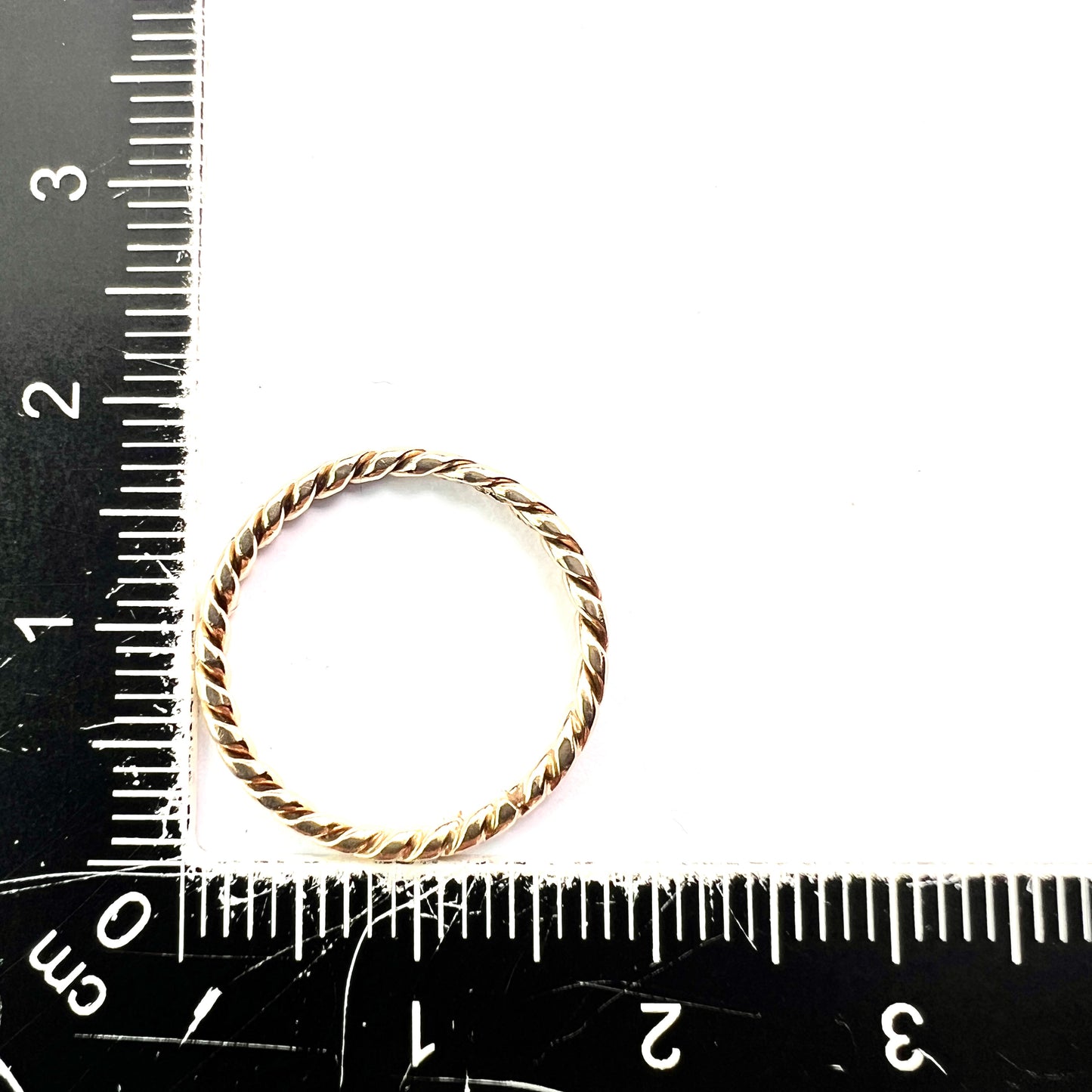 Vintage Hallmarked 9CT Gold Twisted Rope Ring