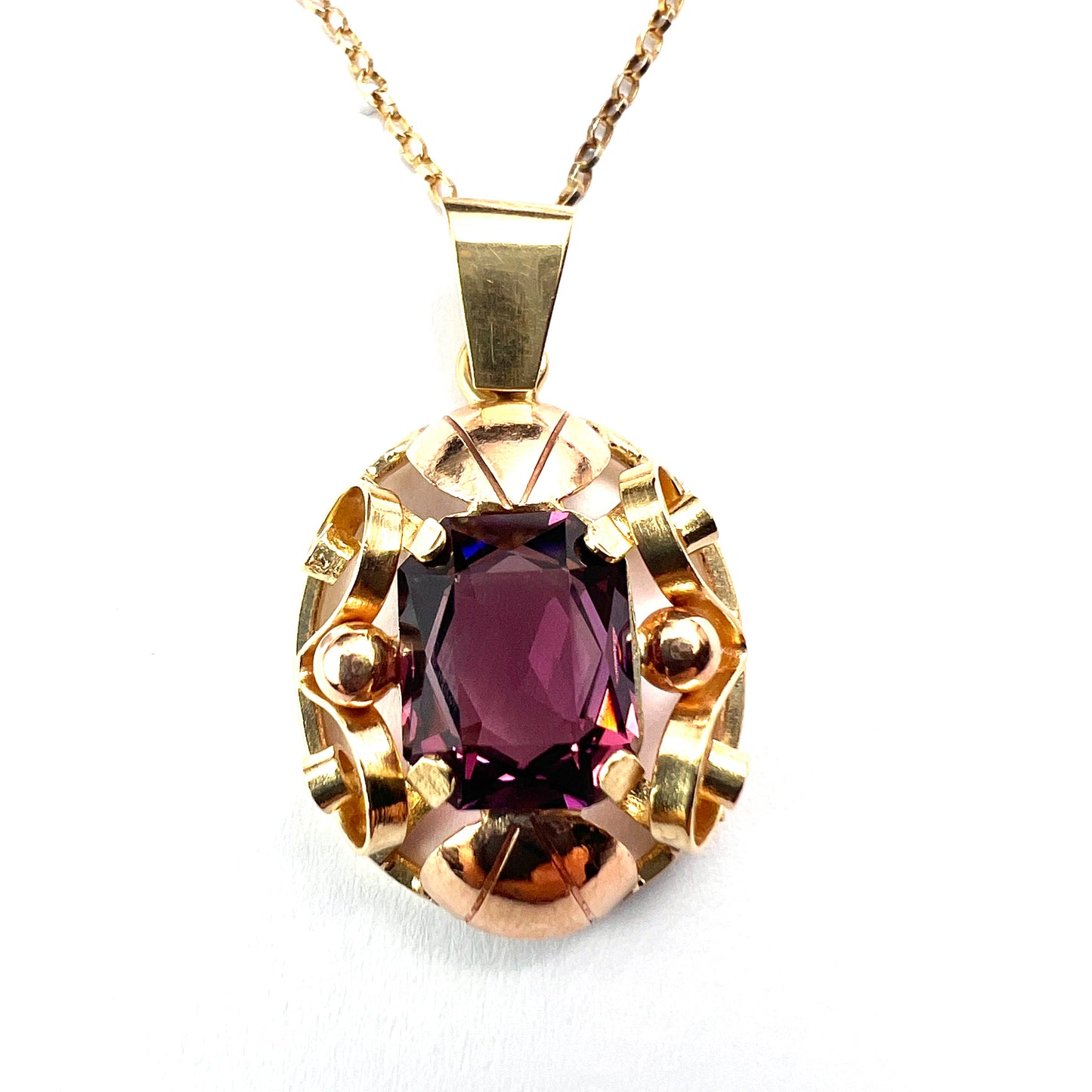1940s 14CT Amethyst Paste Gold Pendant Necklace