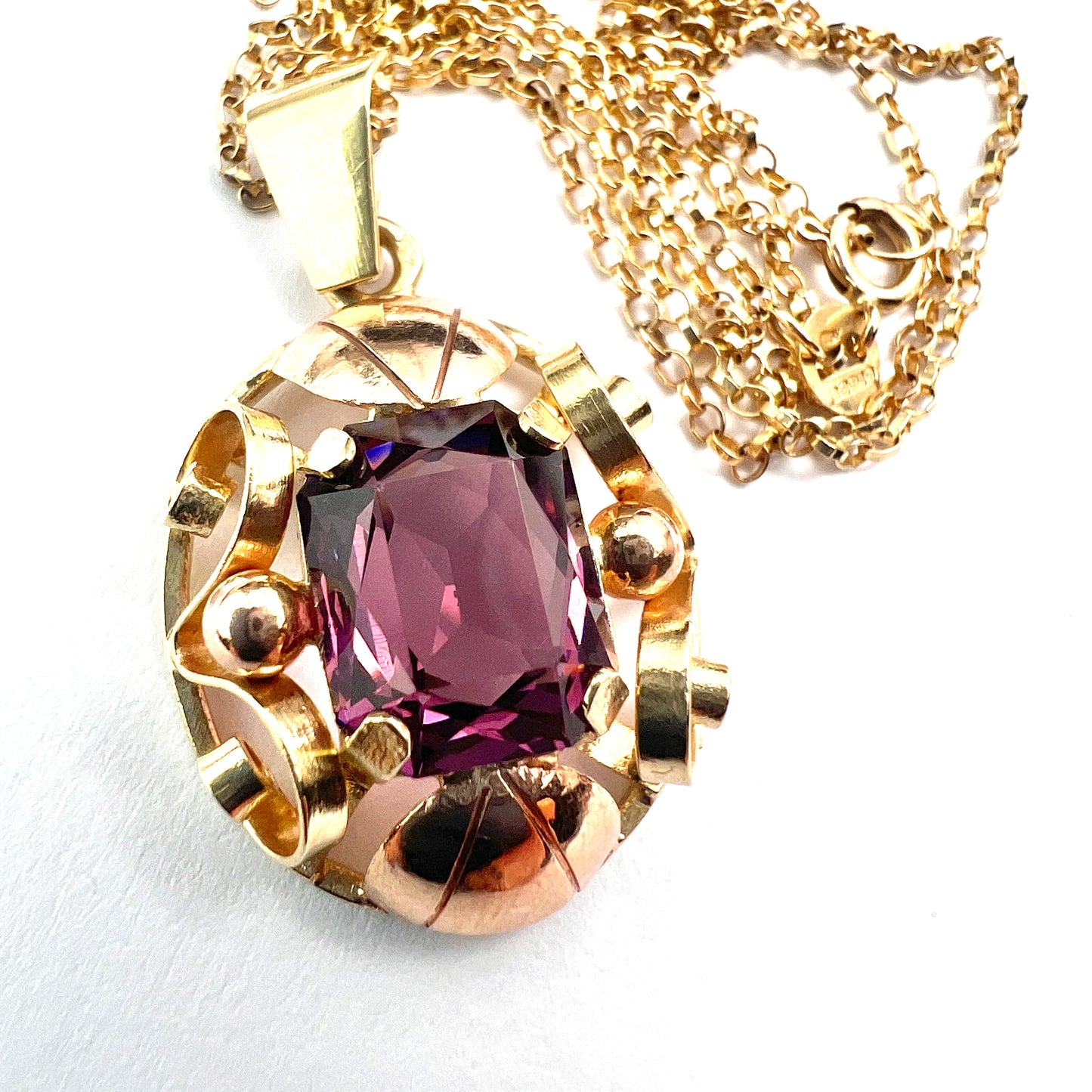 1940s 14CT Amethyst Paste Gold Pendant Necklace