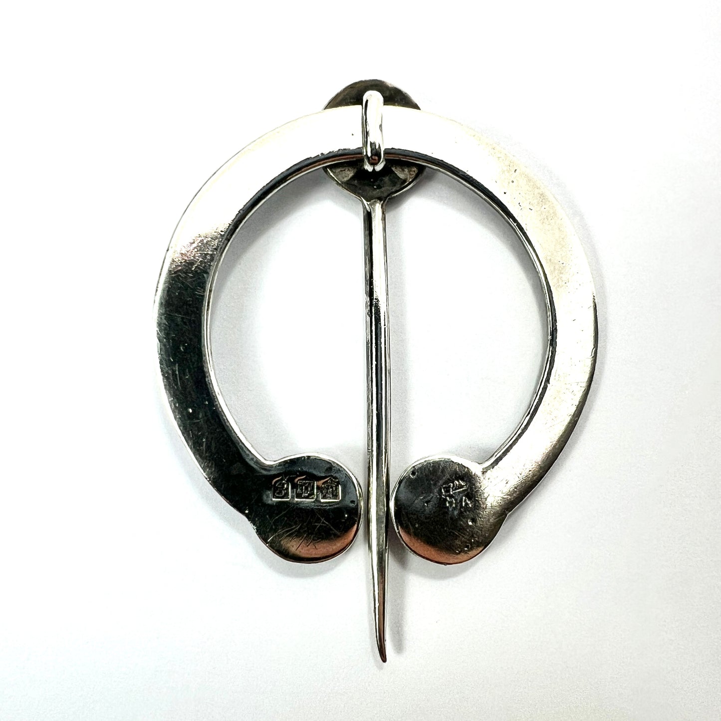 Vintage 1935 Scottish Silver Penannular Brooch