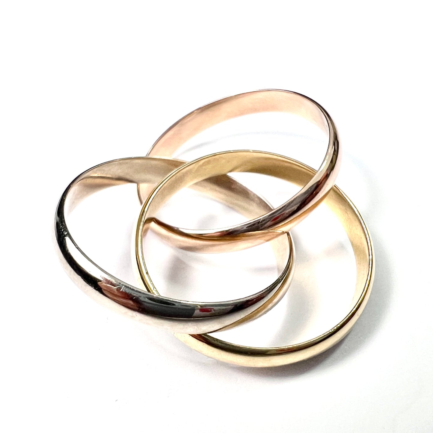 Large Vintage 18CT Gold "Russian" Wedding Ring