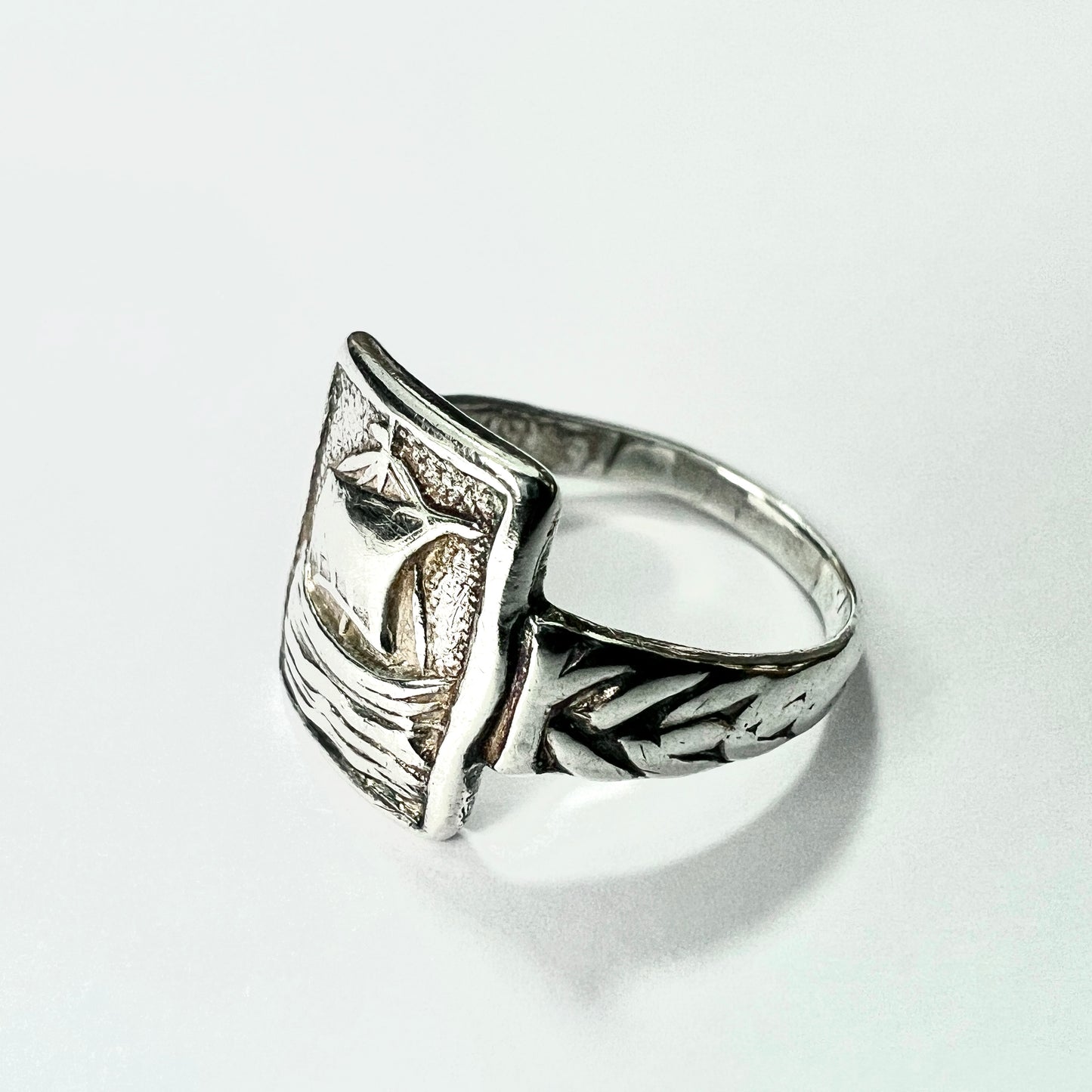 Vintage Silver Viking Drakkar Longboat Ring