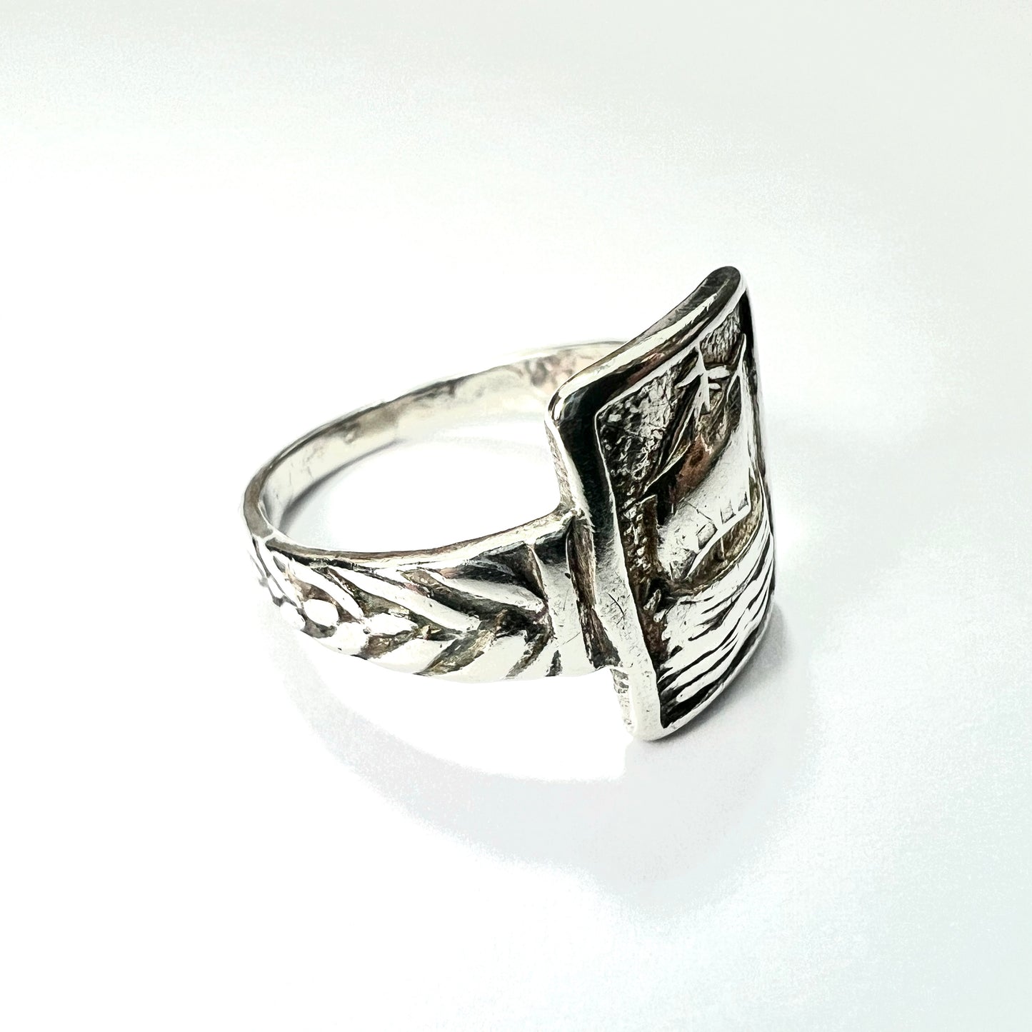 Vintage Silver Viking Drakkar Longboat Ring