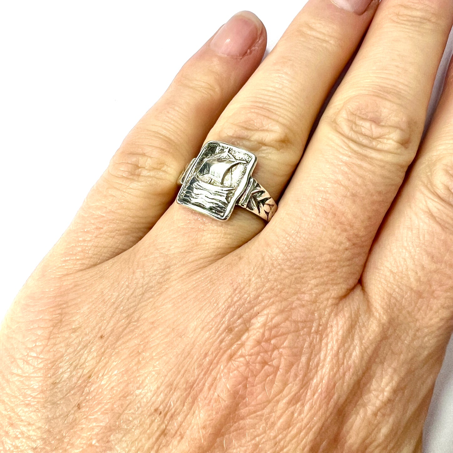 Vintage Silver Viking Drakkar Longboat Ring