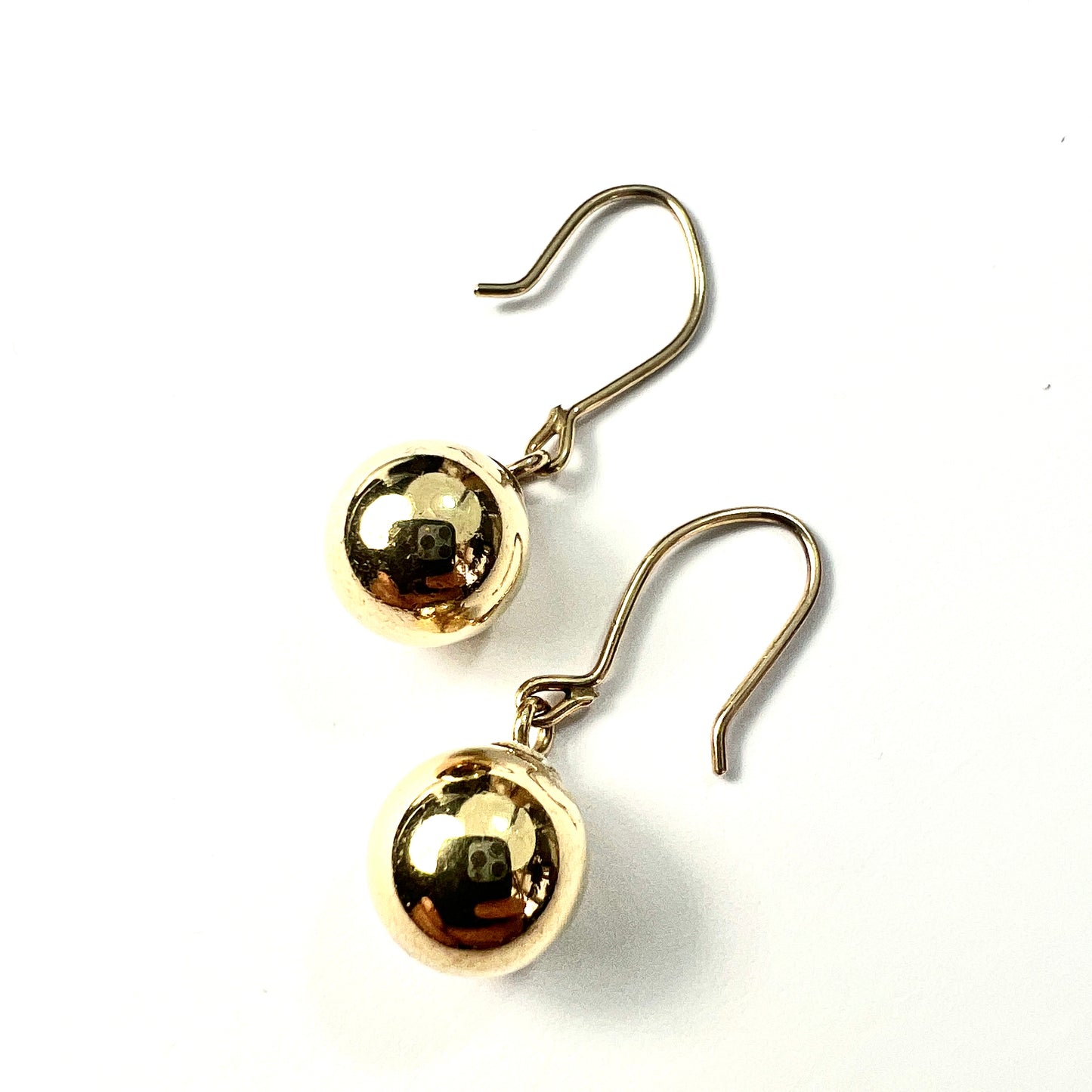 Vintage 9CT Gold Sphere Earrings