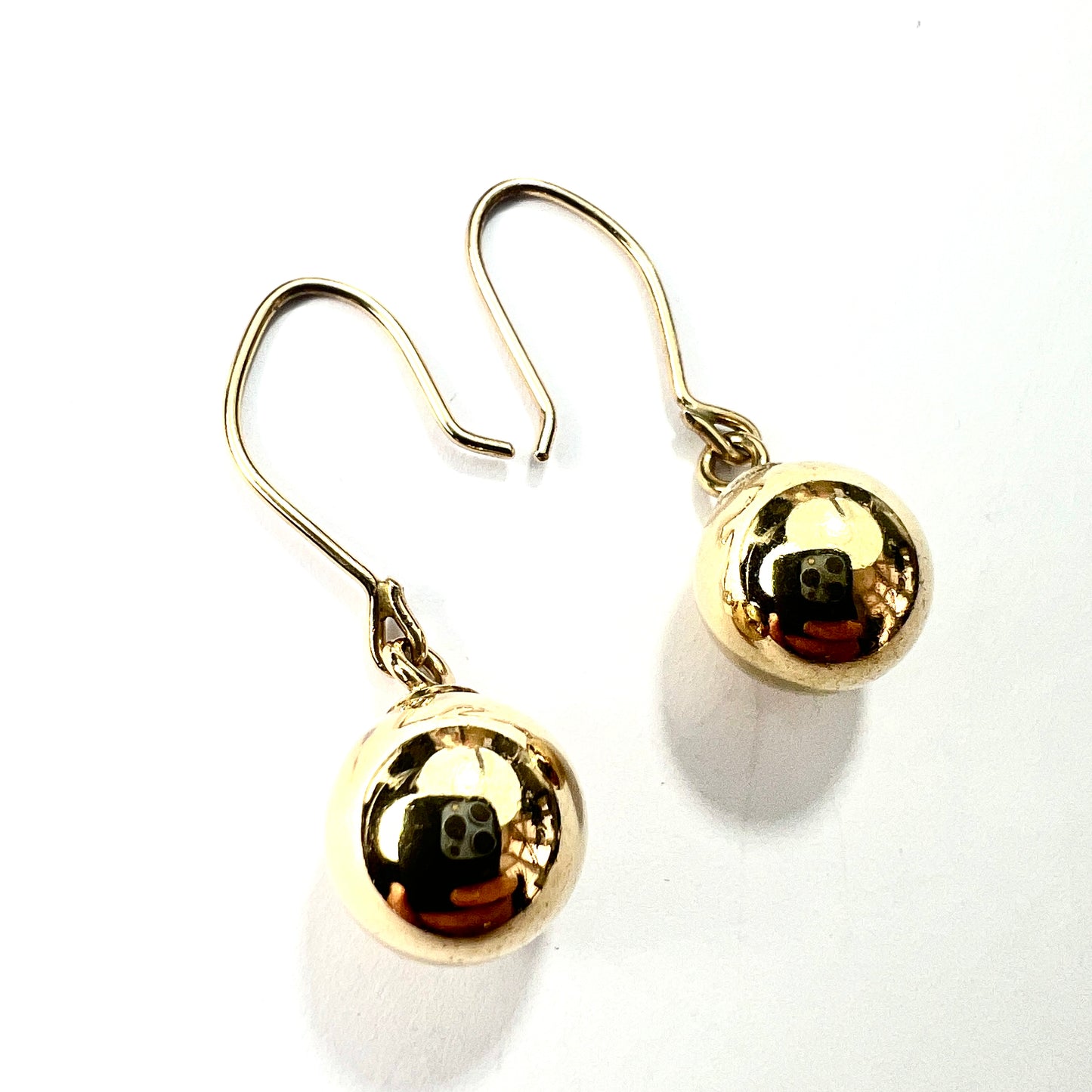 Vintage 9CT Gold Sphere Earrings