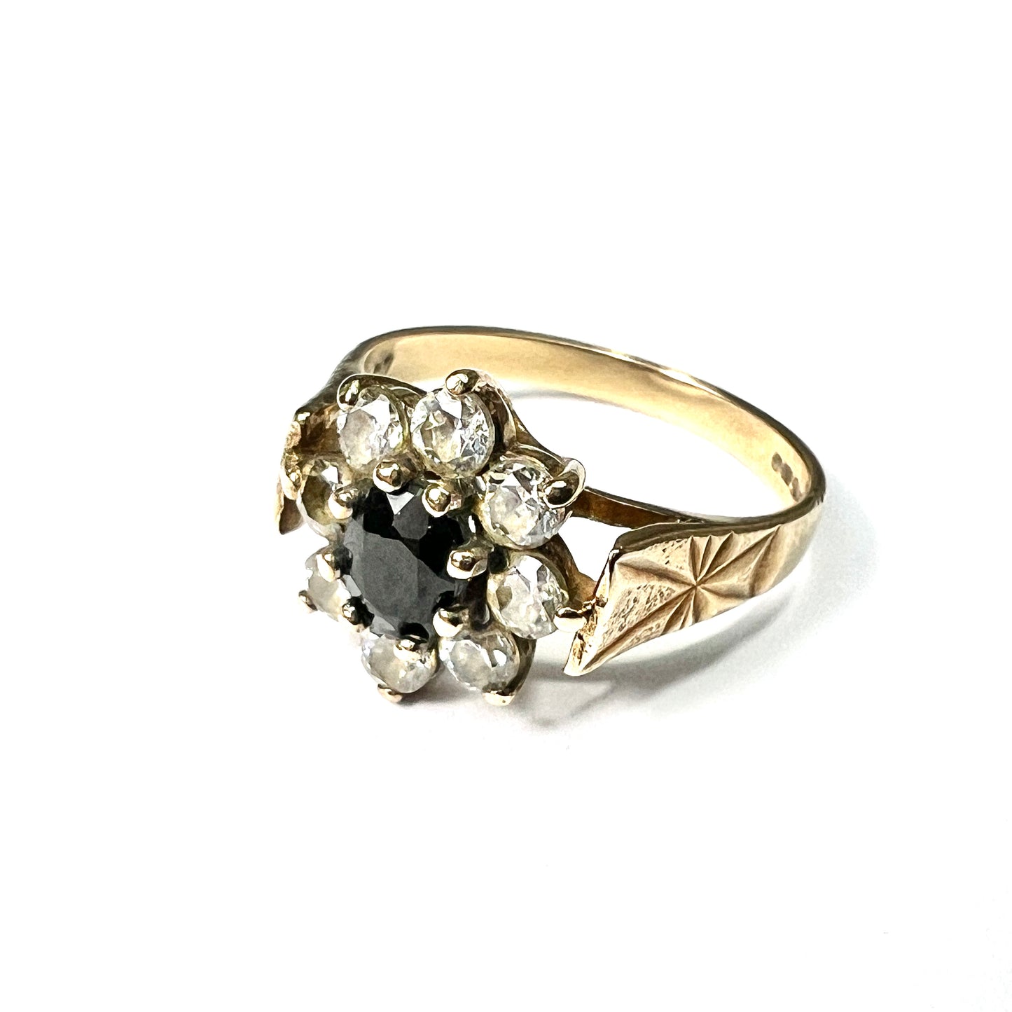Vintage 9CT Gold Flower Cluster Ring