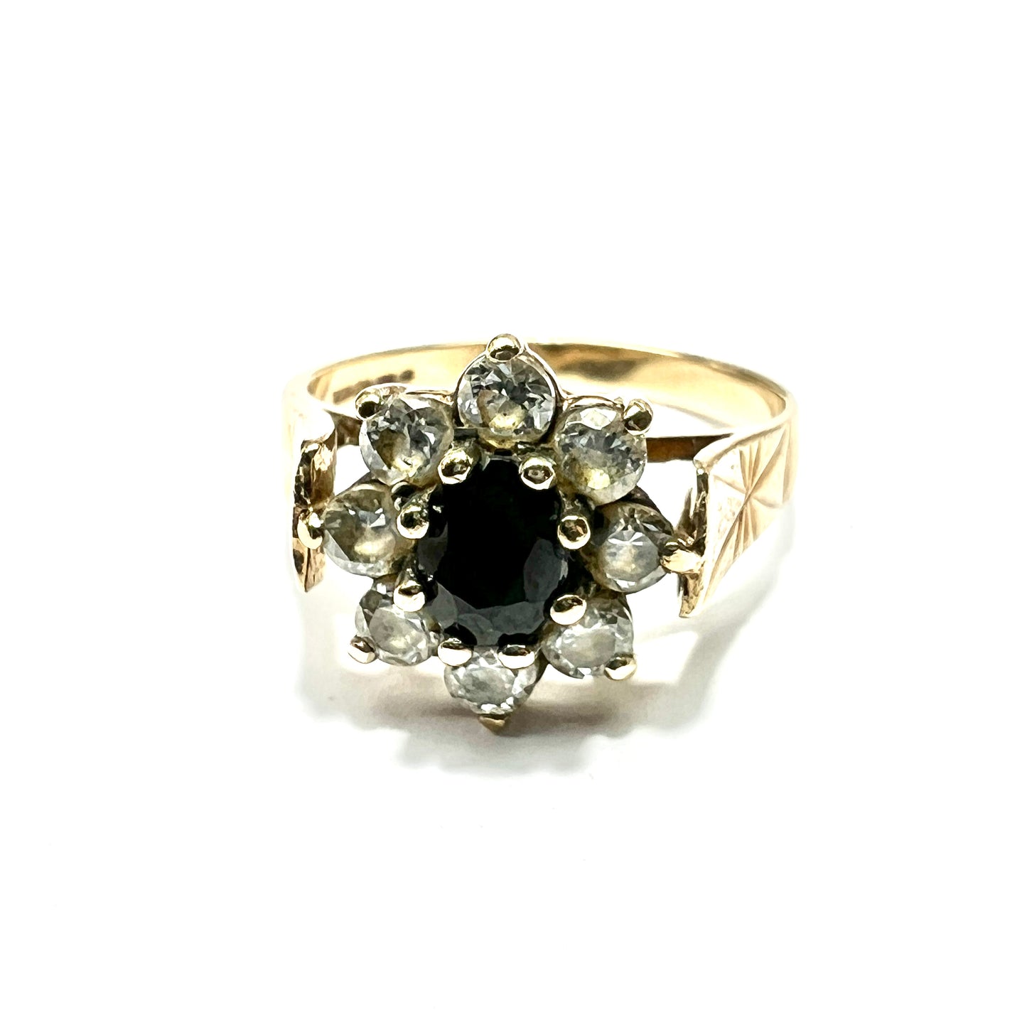 Vintage 9CT Gold Flower Cluster Ring