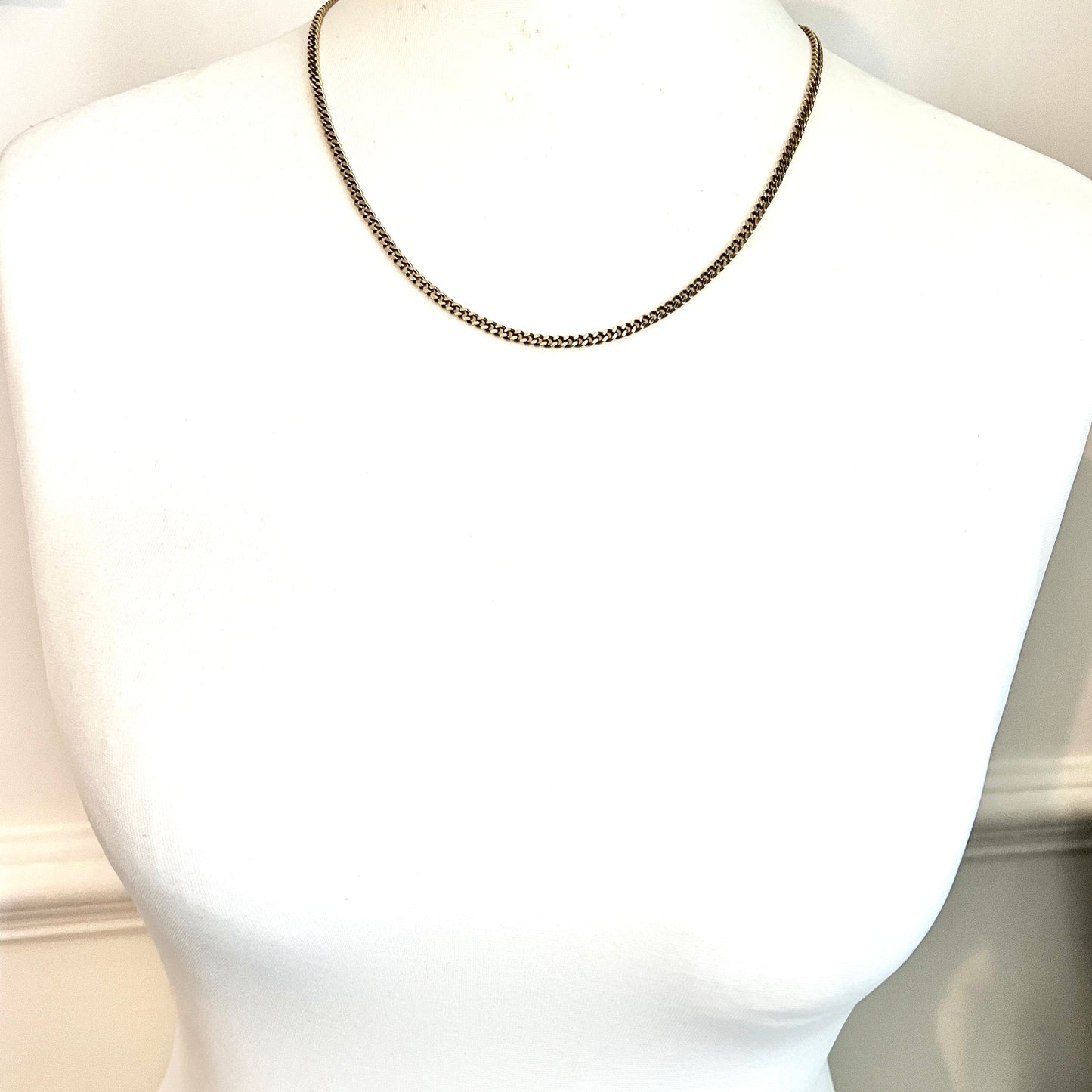 Heavy Vintage 9CT Gold Curb Chain Necklace