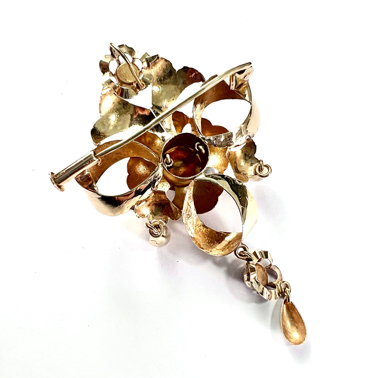 Art Deco Era Coral 18CT Gold Drop Pendant / Brooch