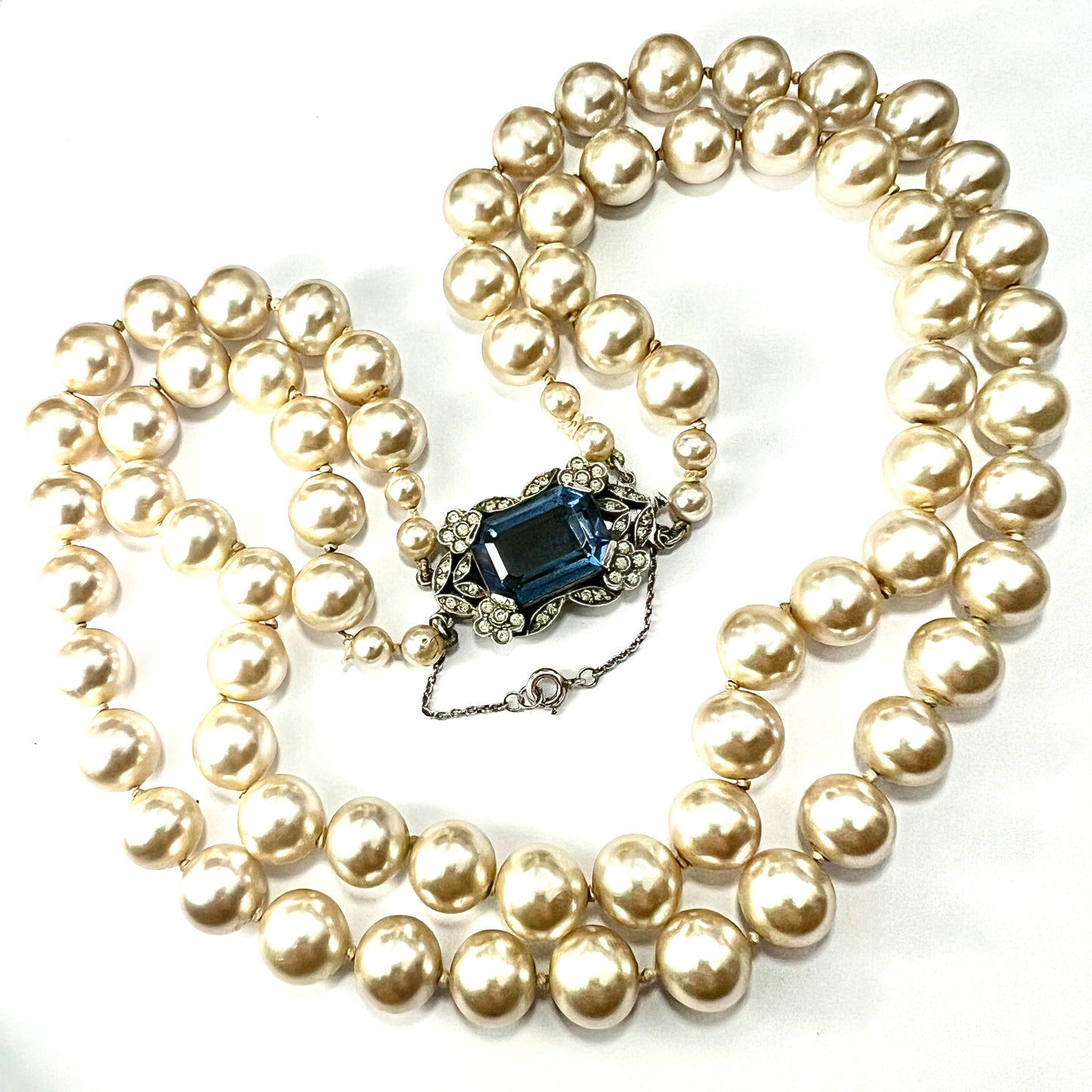 Vintage Faux Pearl Necklace with Silver Sapphire Paste Clasp