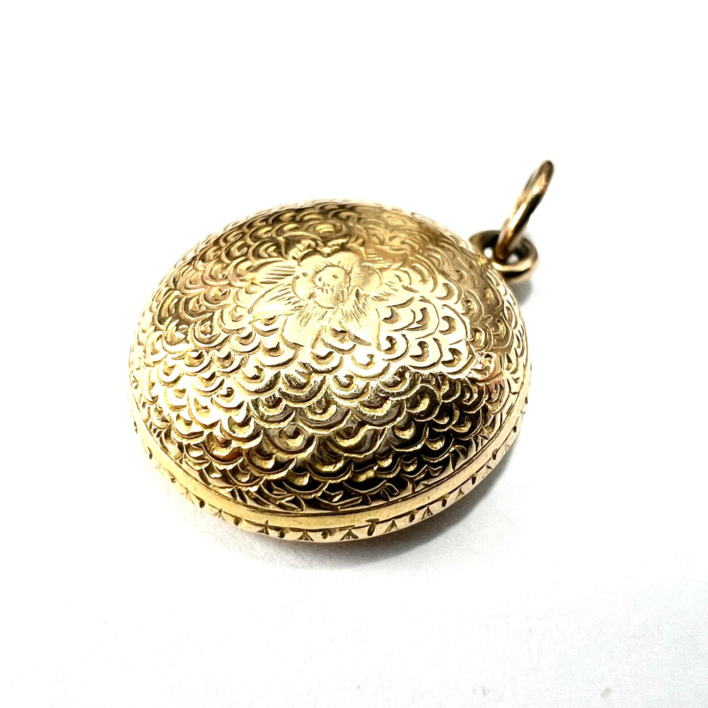 Antique 15CT Gold Domed Hair Locket Pendant