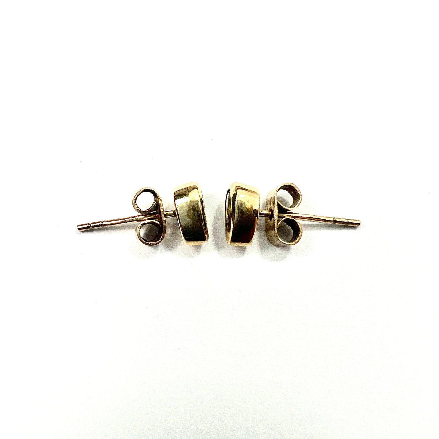 Vintage 9CT Gold Green Tourmaline Teardrop Stud Earrings